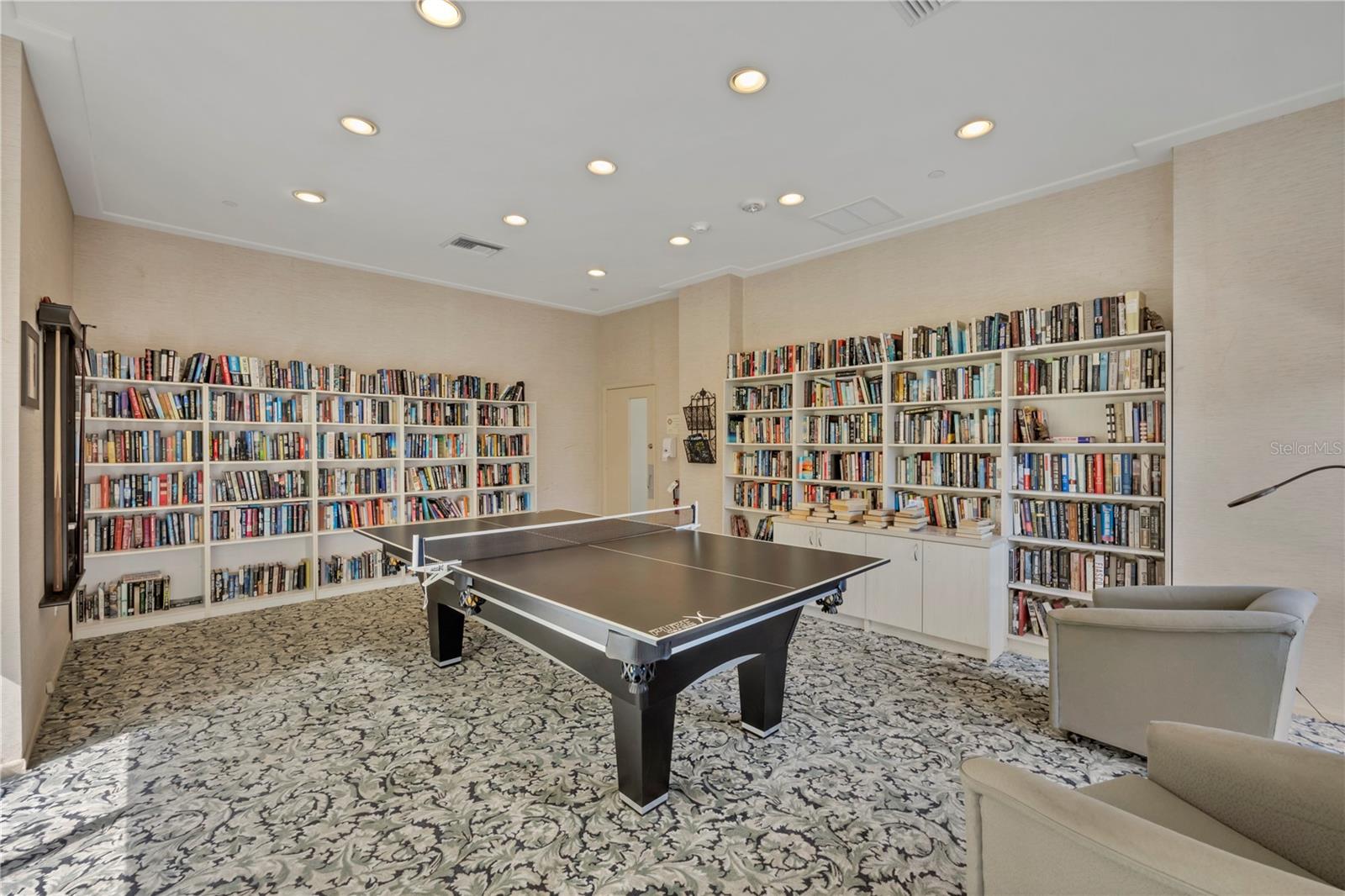 Image 32 of 46 For 1212 Benjamin Franklin Drive 508