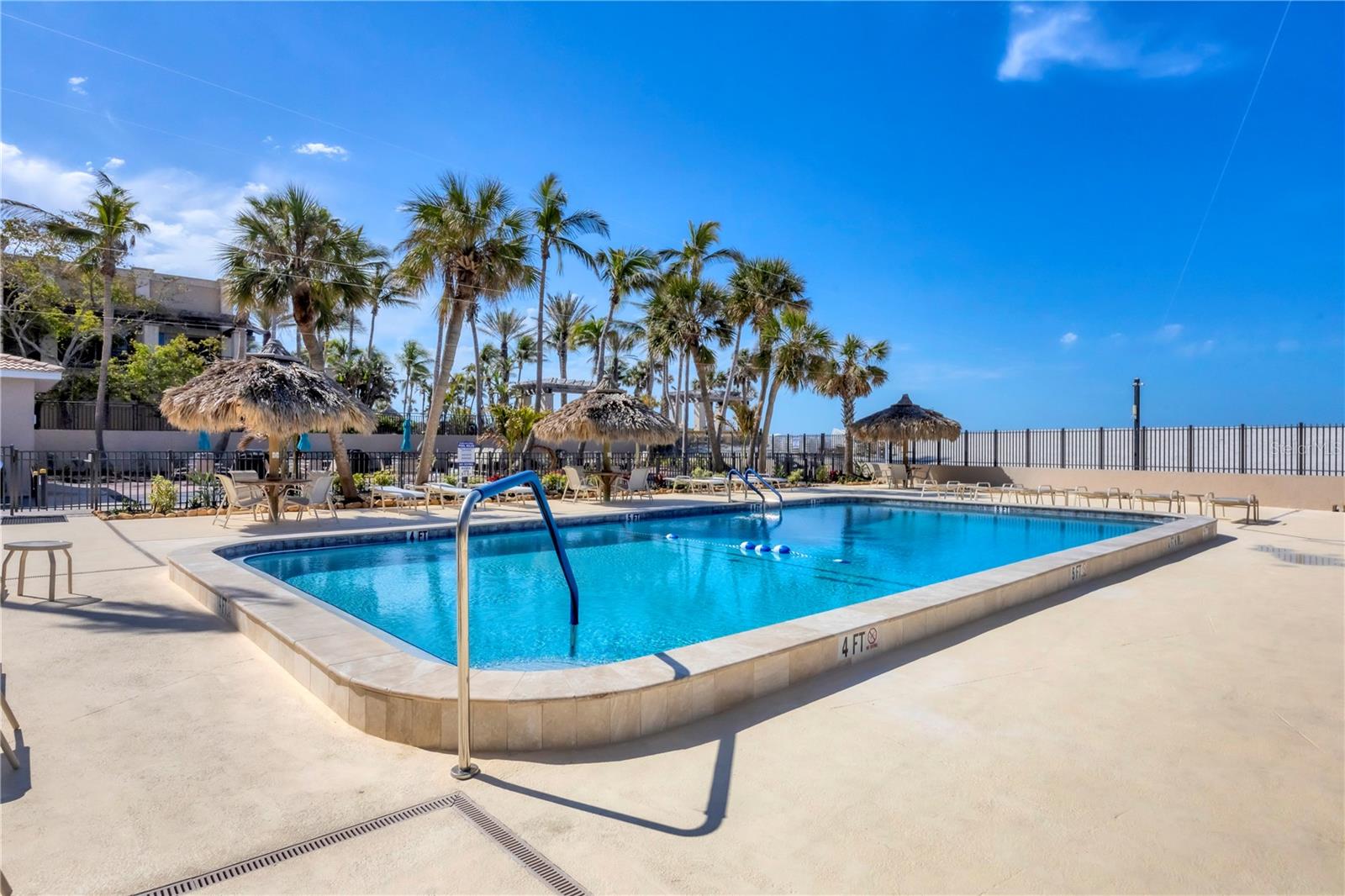 Image 36 of 46 For 1212 Benjamin Franklin Drive 508