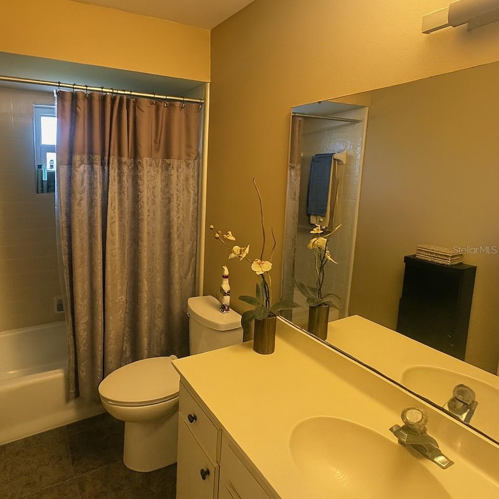 Image 2 of 12 For 2609 66th Street Circle W Na