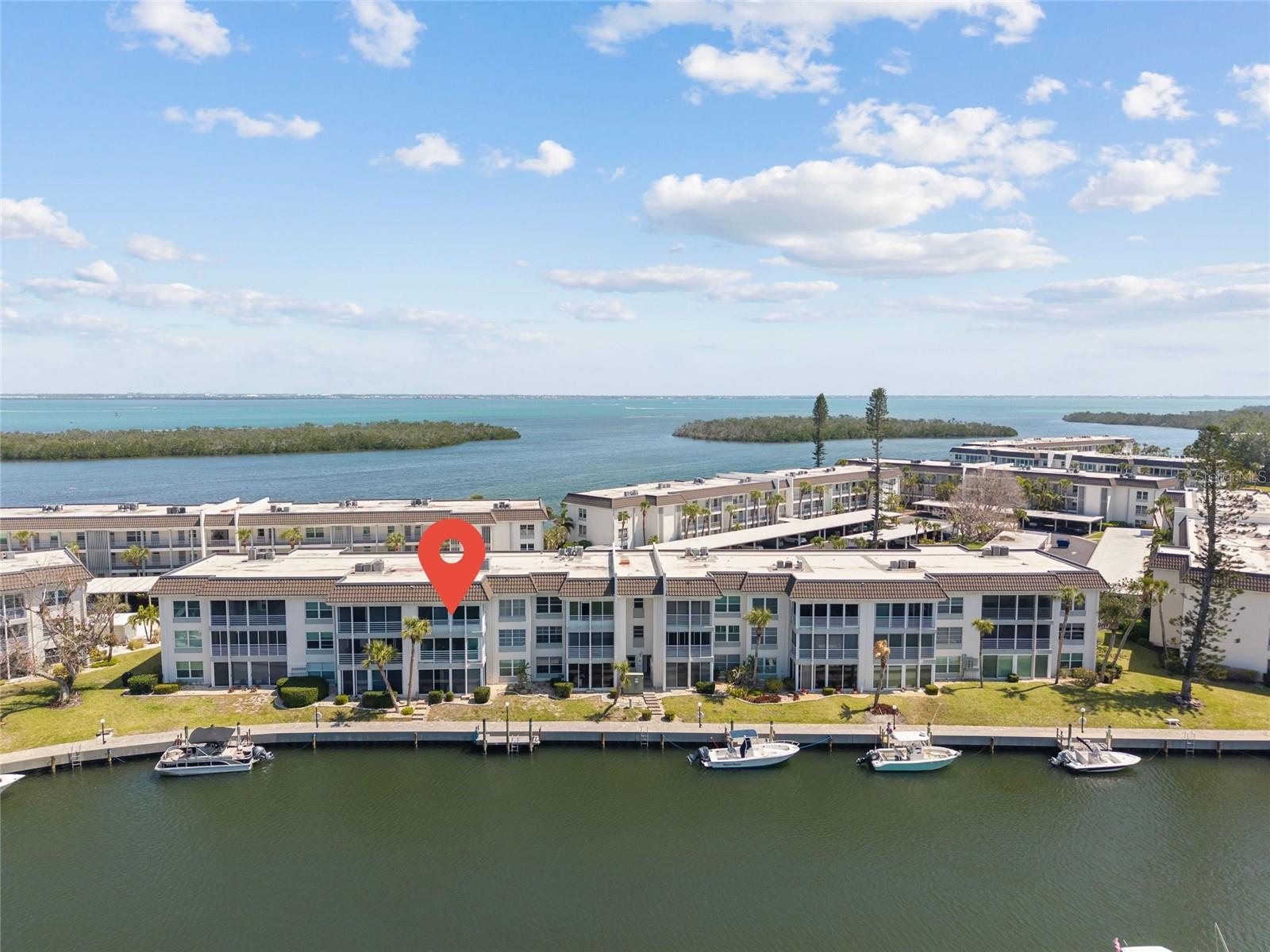 Image 41 of 48 For 4390 Exeter Drive 206