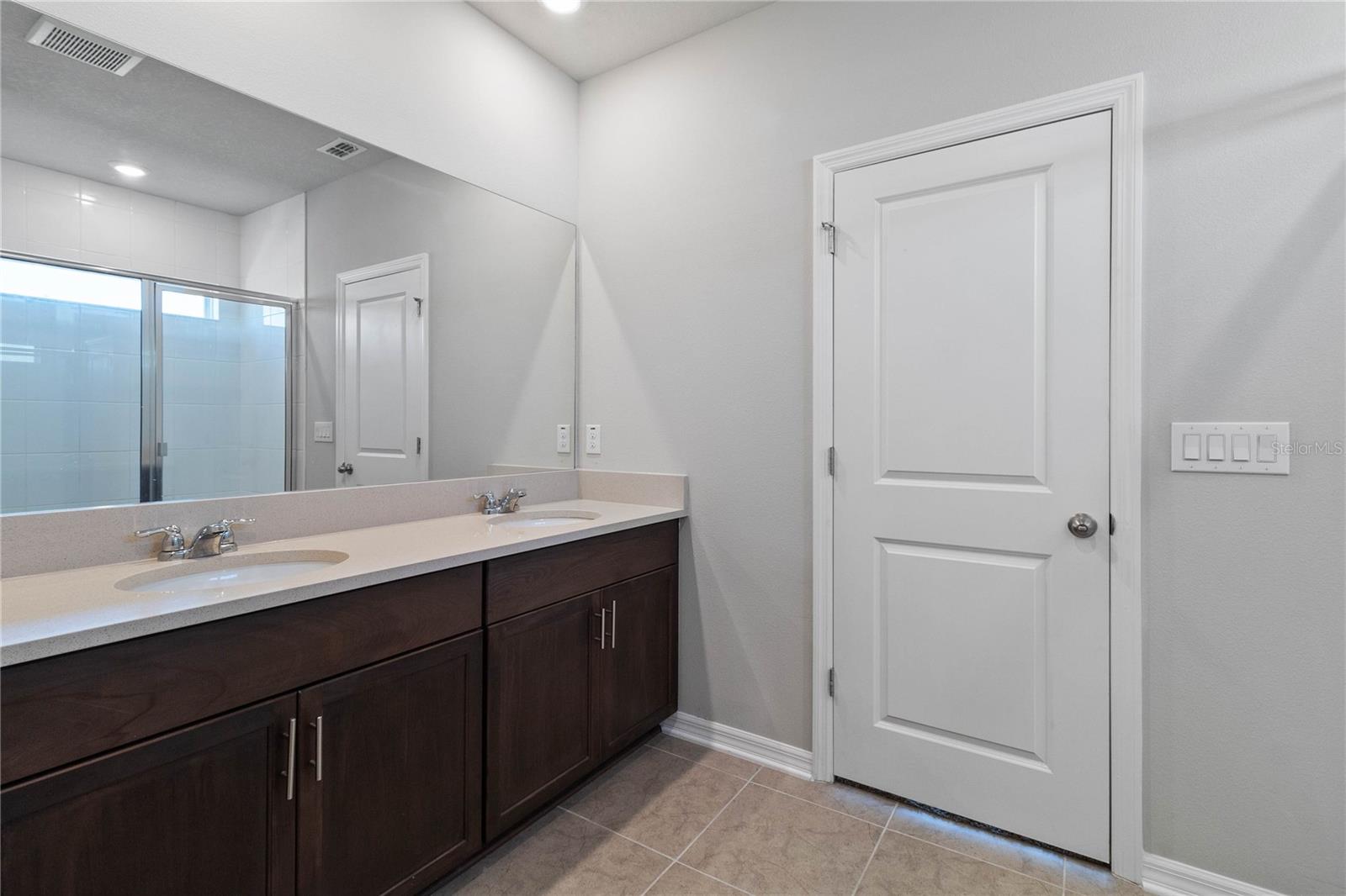 Image 23 of 31 For 5617 Bungalow Grove Court