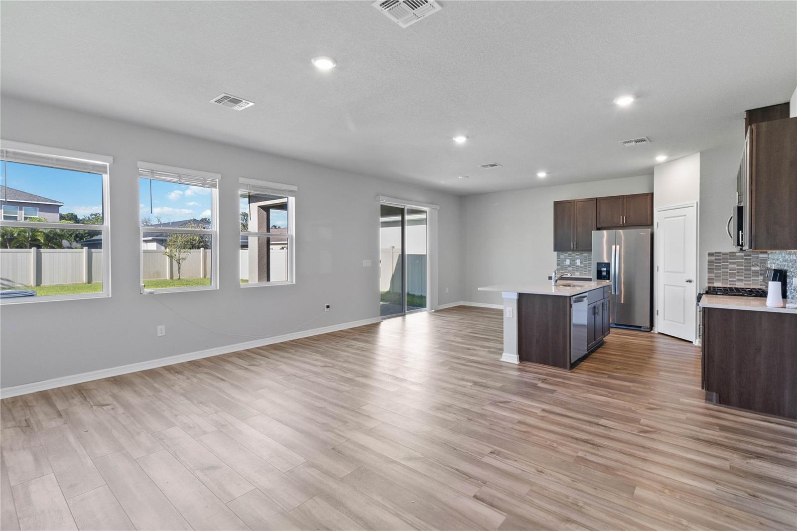 Image 8 of 31 For 5617 Bungalow Grove Court