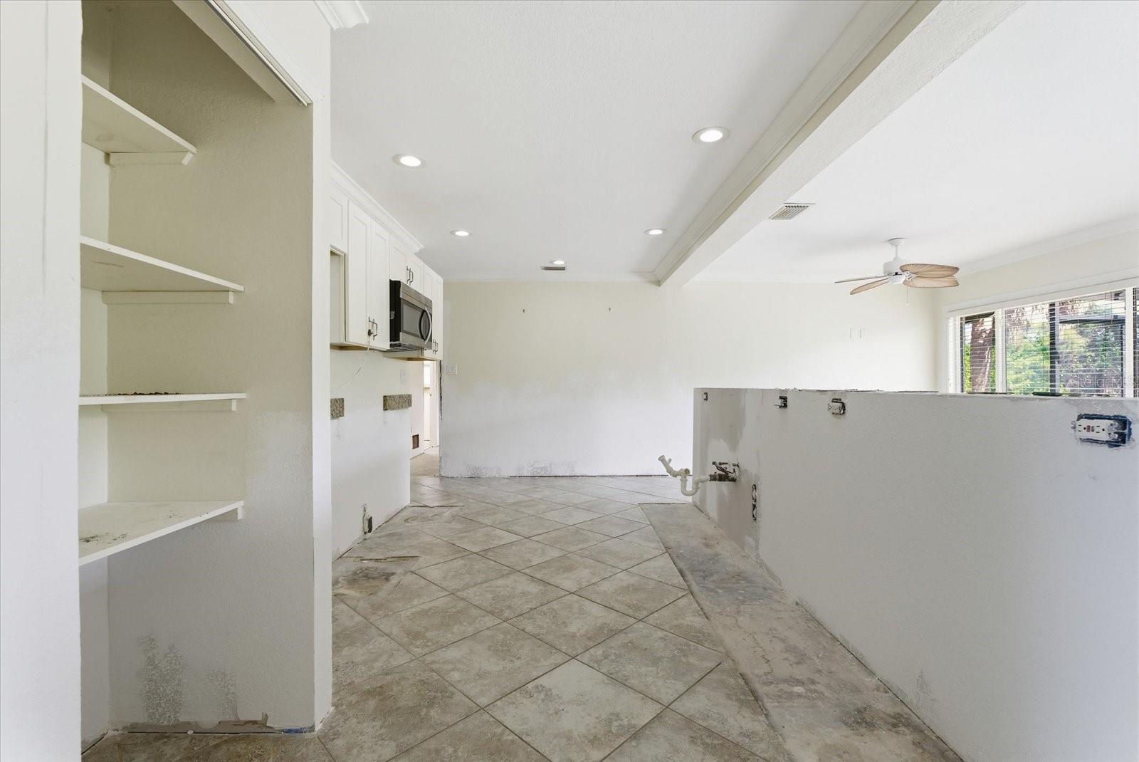 Image 16 of 49 For 229 Stratford Road