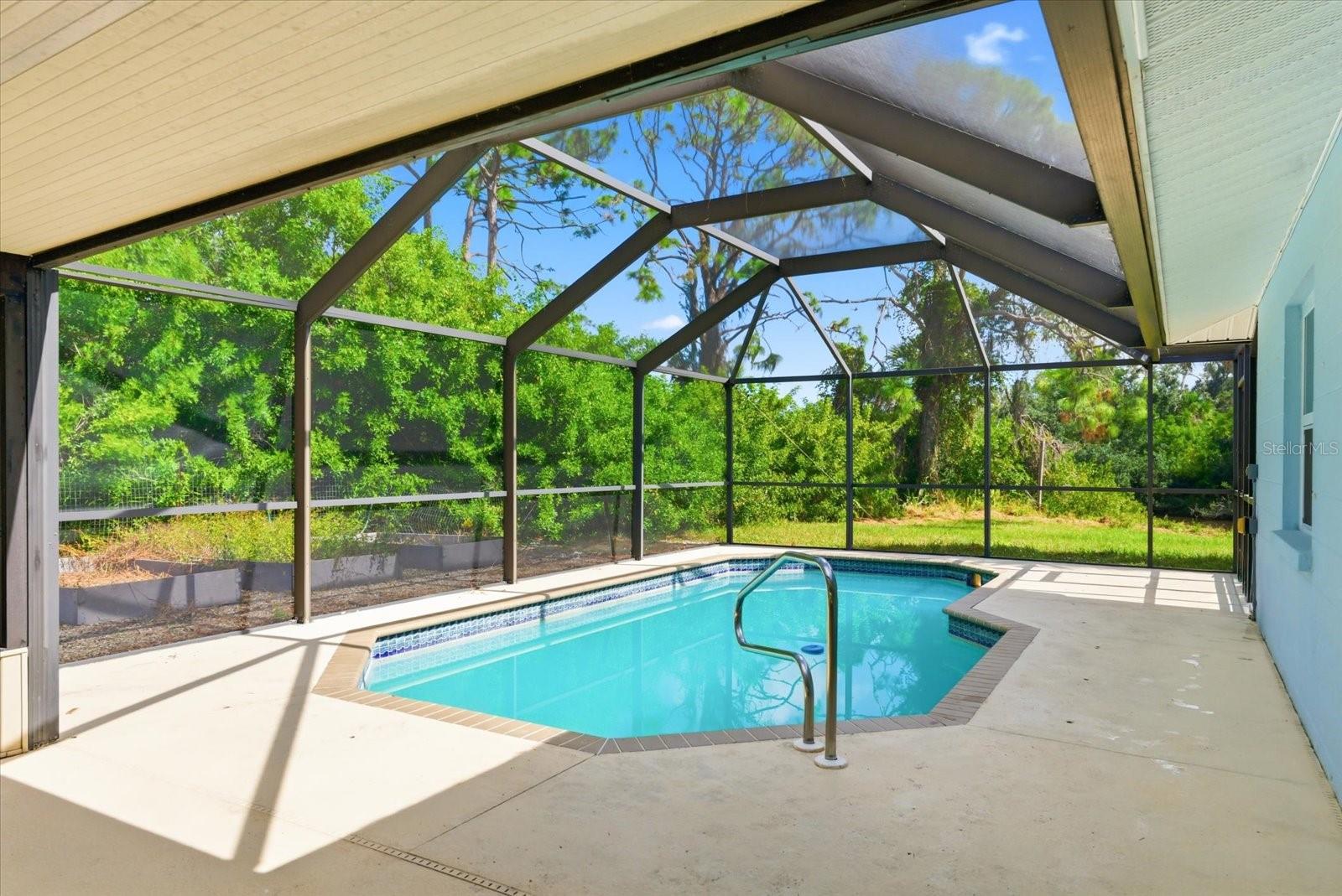 Image 2 of 49 For 229 Stratford Road