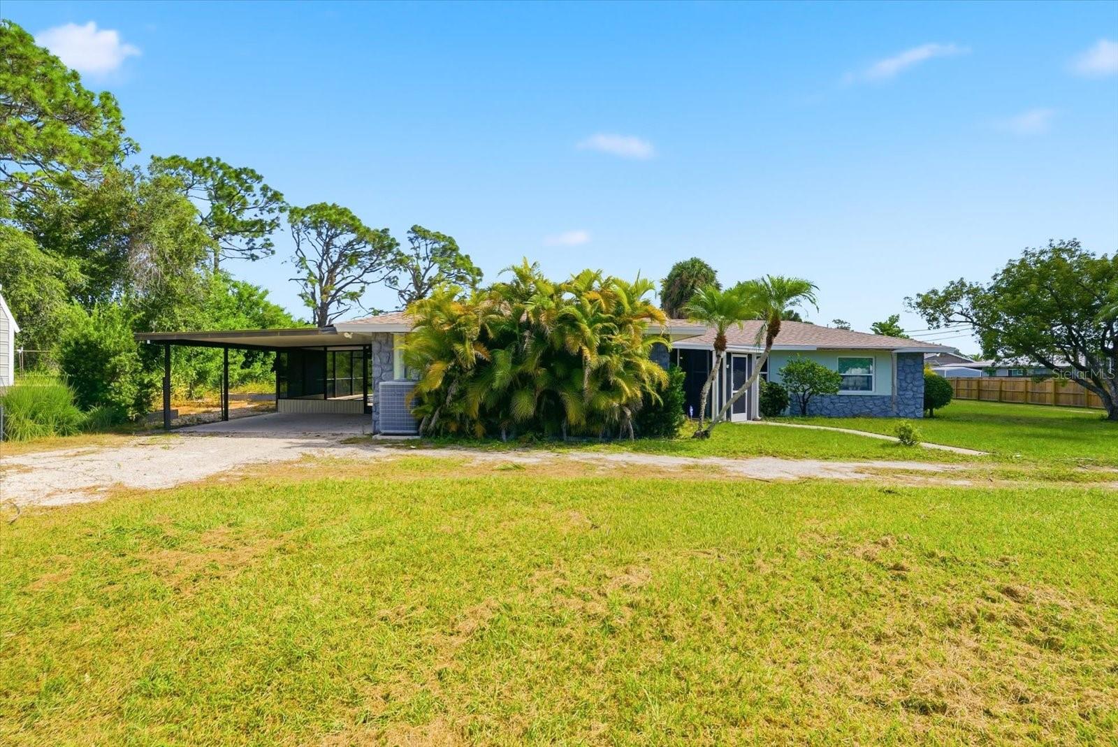 Image 8 of 49 For 229 Stratford Road