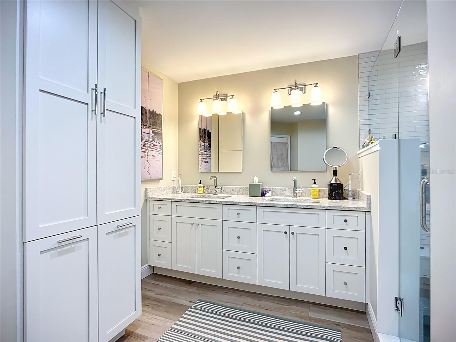 Image 32 of 90 For 620 North Point Drive