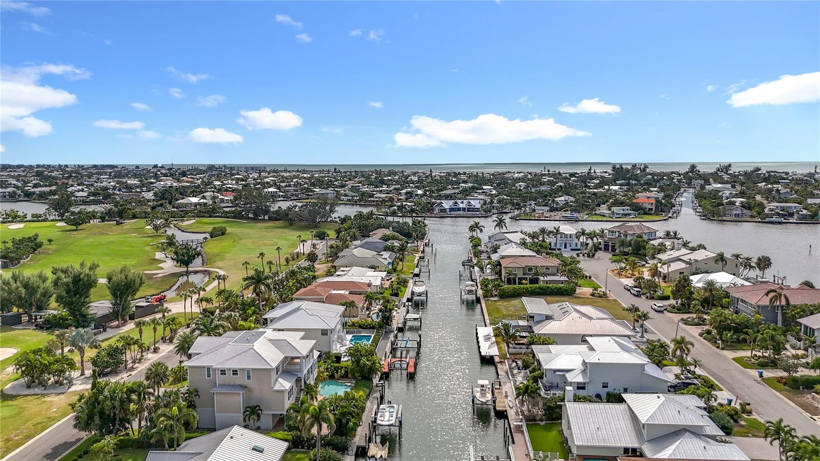 Image 71 of 90 For 620 North Point Drive