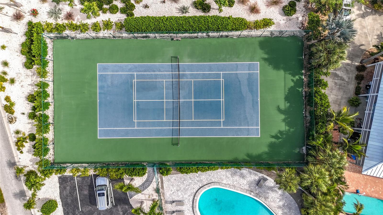 Image 77 of 90 For 620 North Point Drive