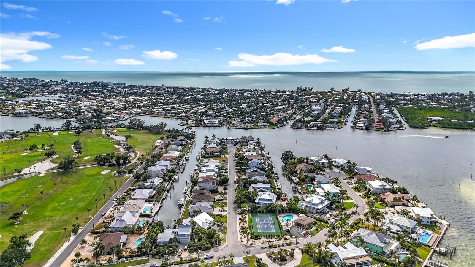 Image 81 of 90 For 620 North Point Drive