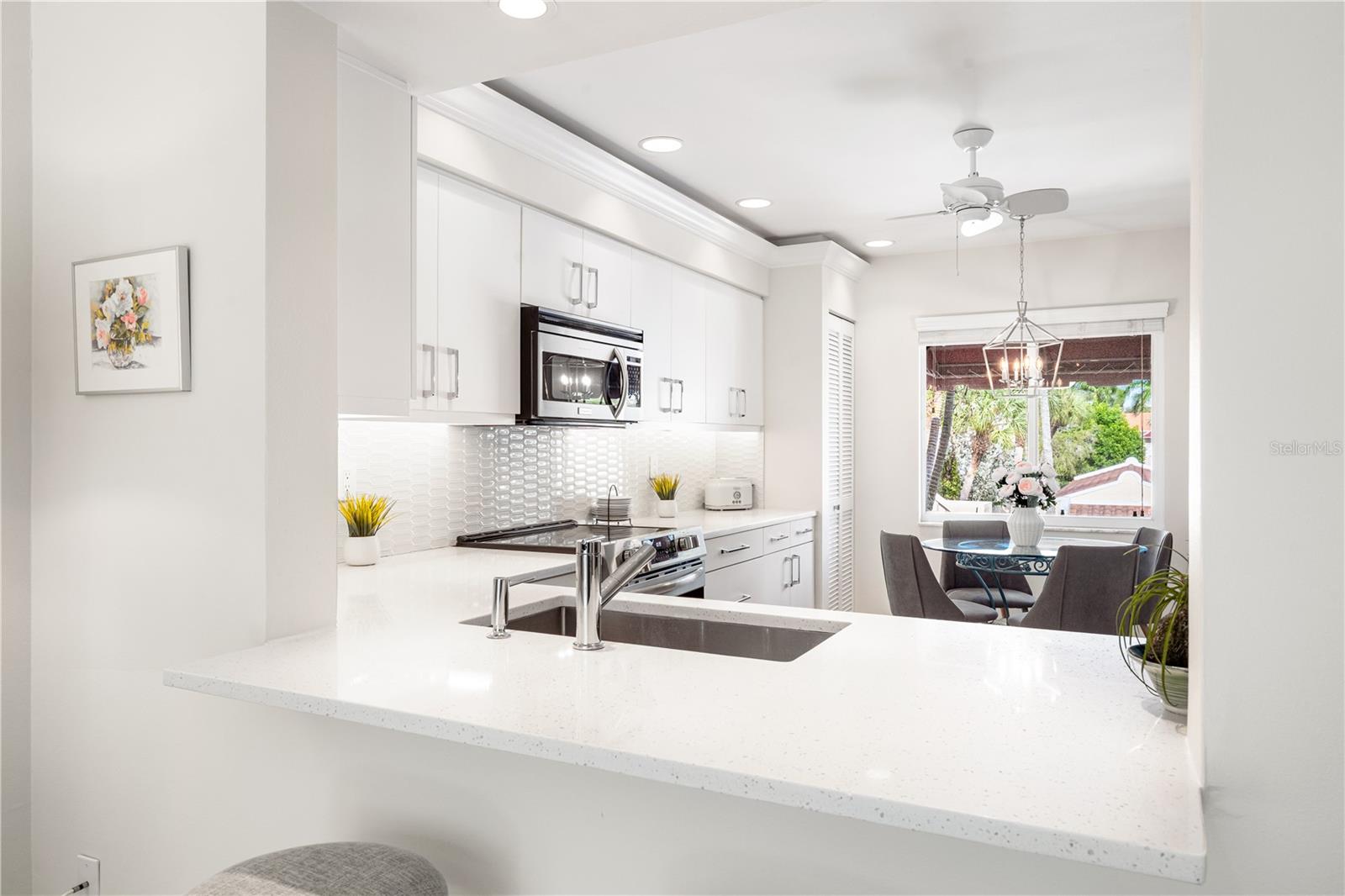 Image 14 of 61 For 6101 34th Street W 16g