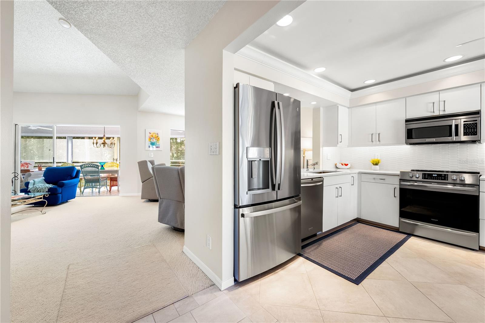 Image 7 of 61 For 6101 34th Street W 16g