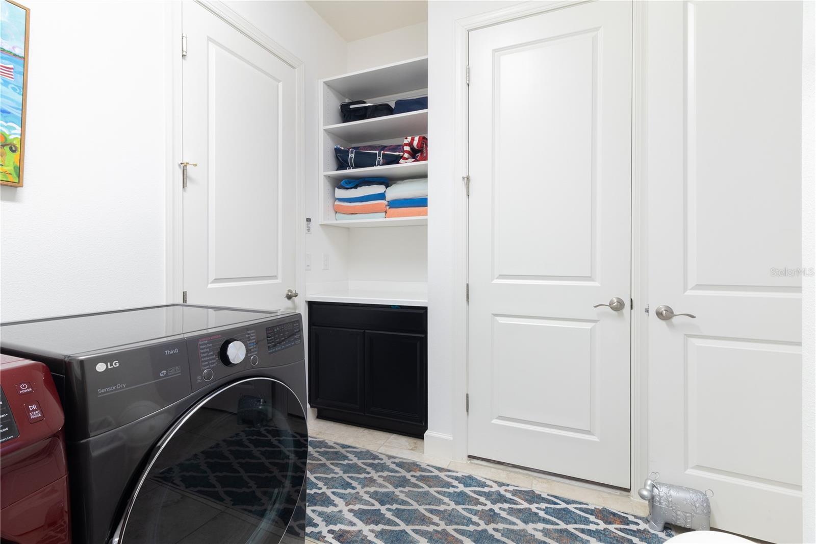 Image 18 of 76 For 3936 Waypoint Avenue