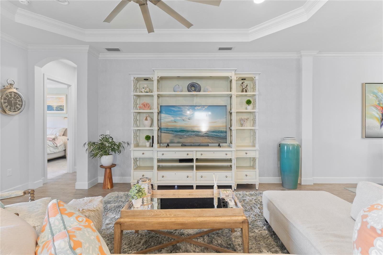 Image 27 of 76 For 3936 Waypoint Avenue