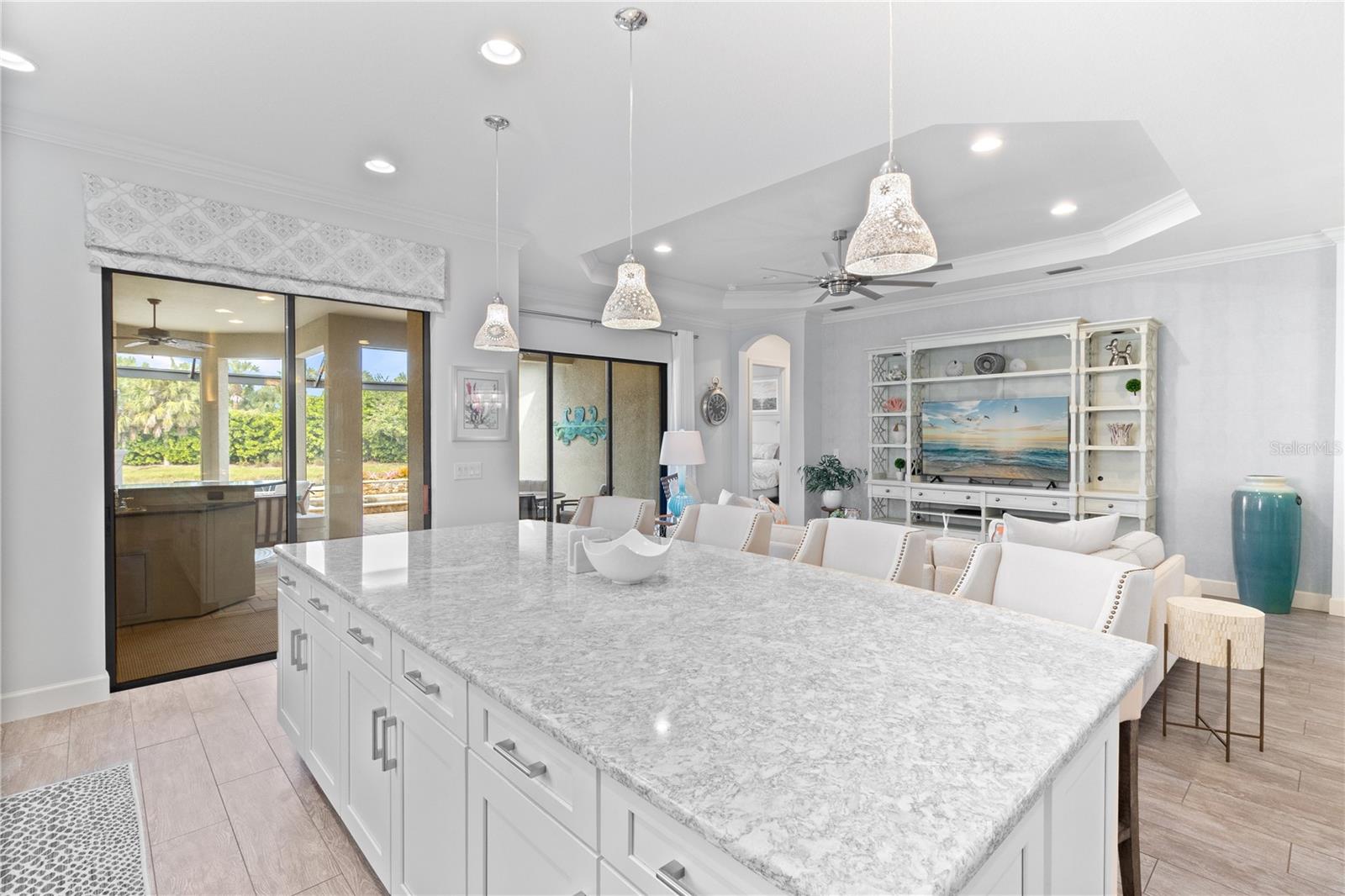 Image 35 of 76 For 3936 Waypoint Avenue