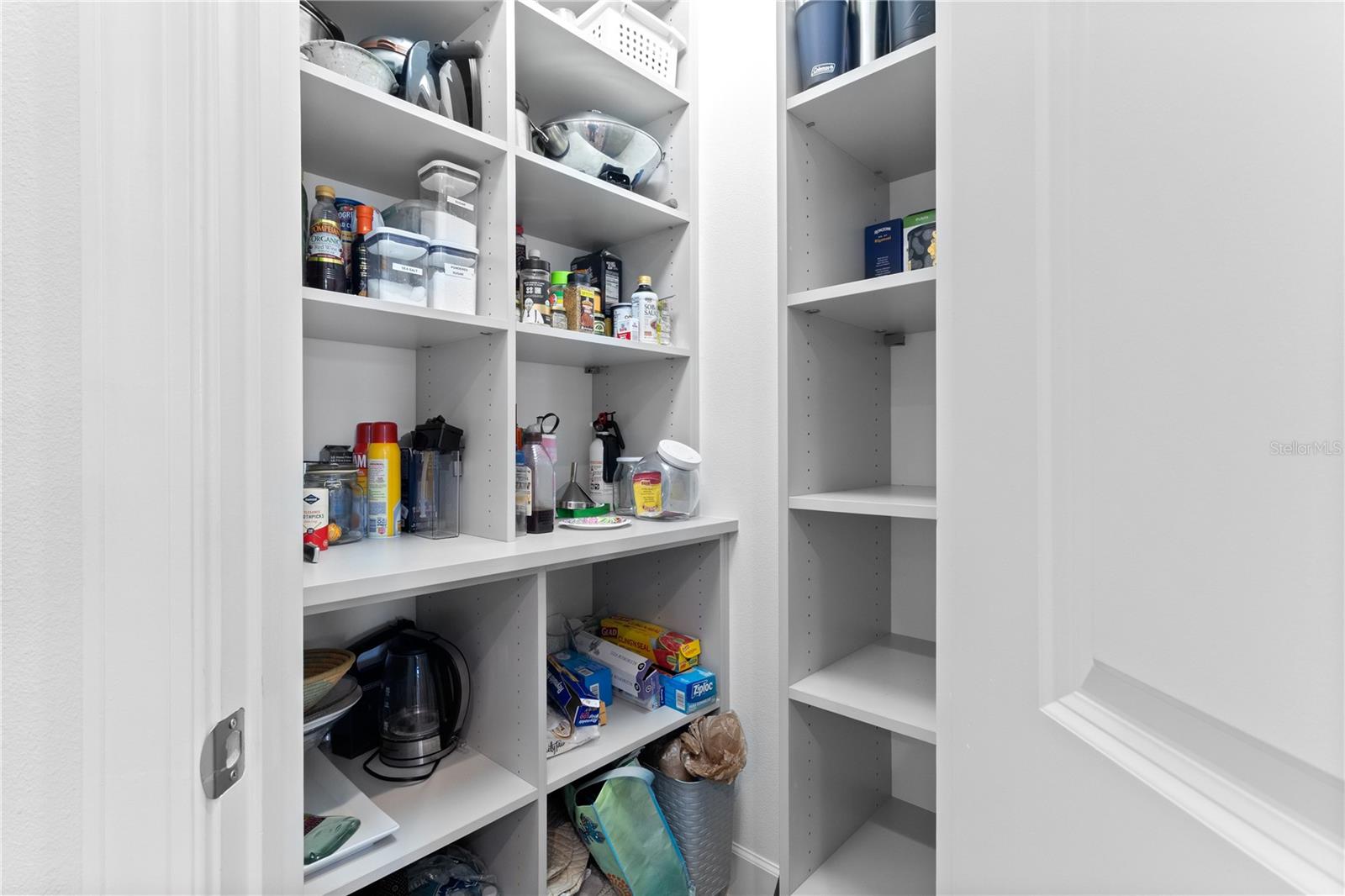 Image 37 of 76 For 3936 Waypoint Avenue