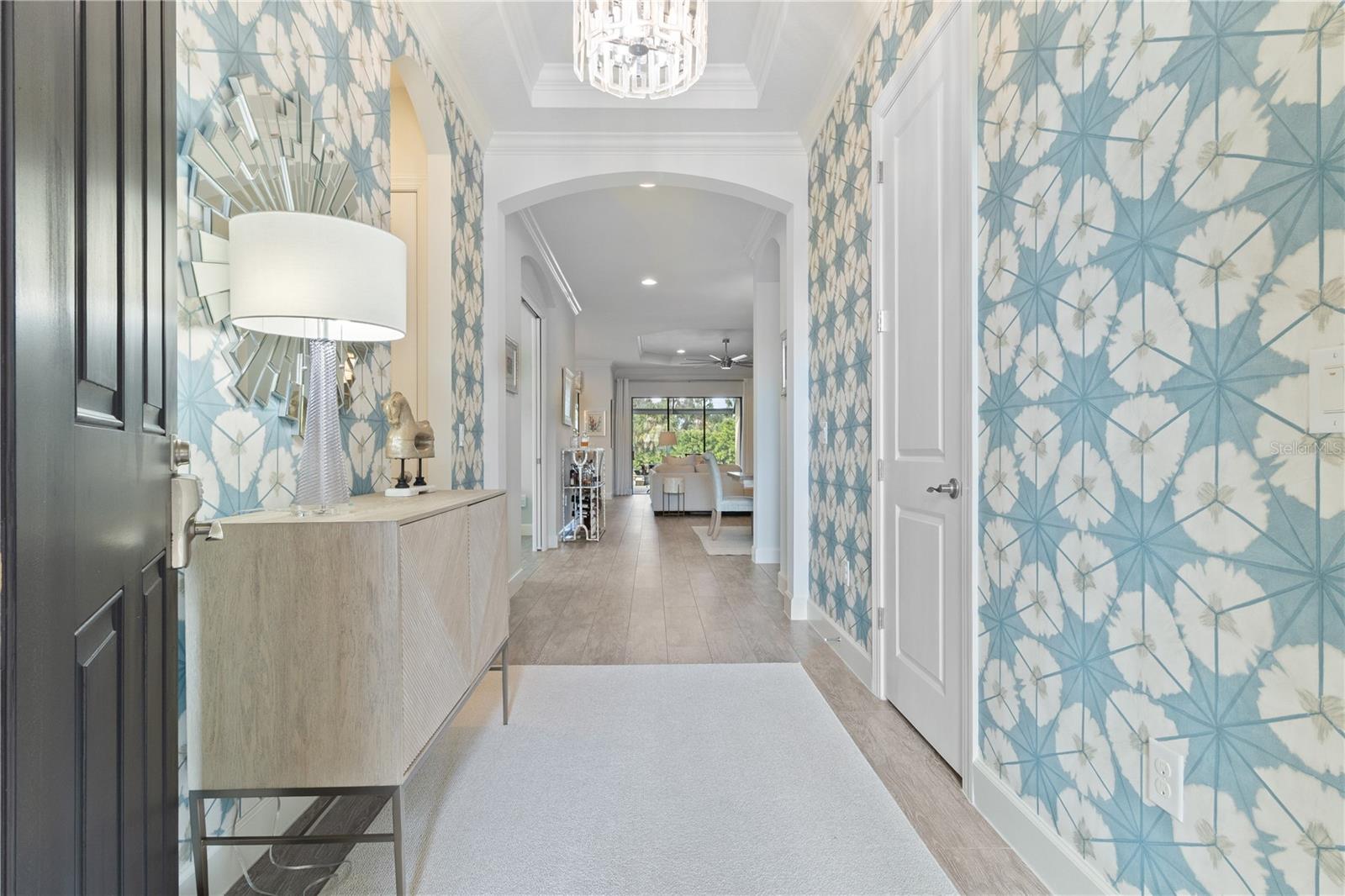 Image 5 of 76 For 3936 Waypoint Avenue