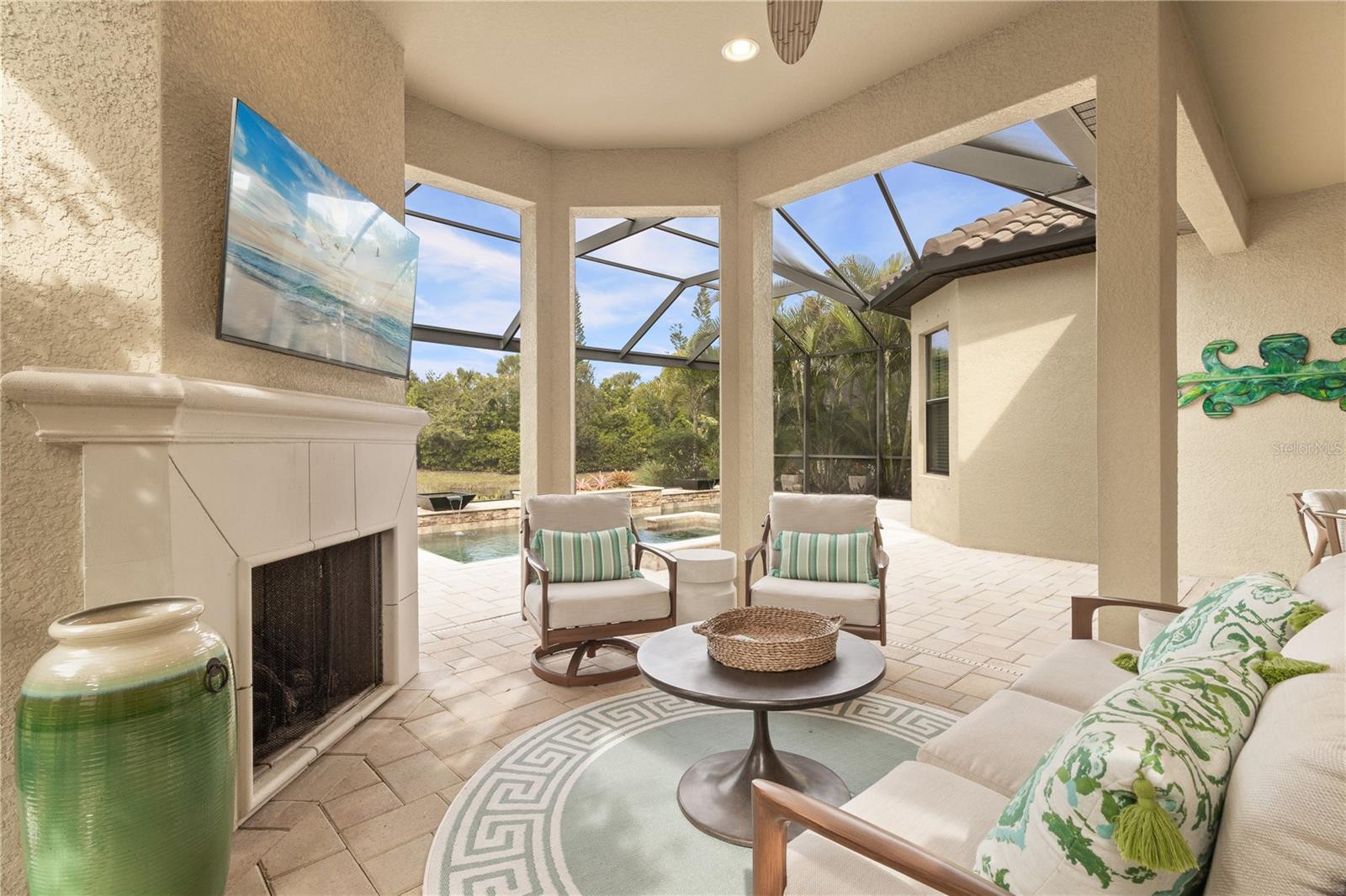 Image 57 of 76 For 3936 Waypoint Avenue