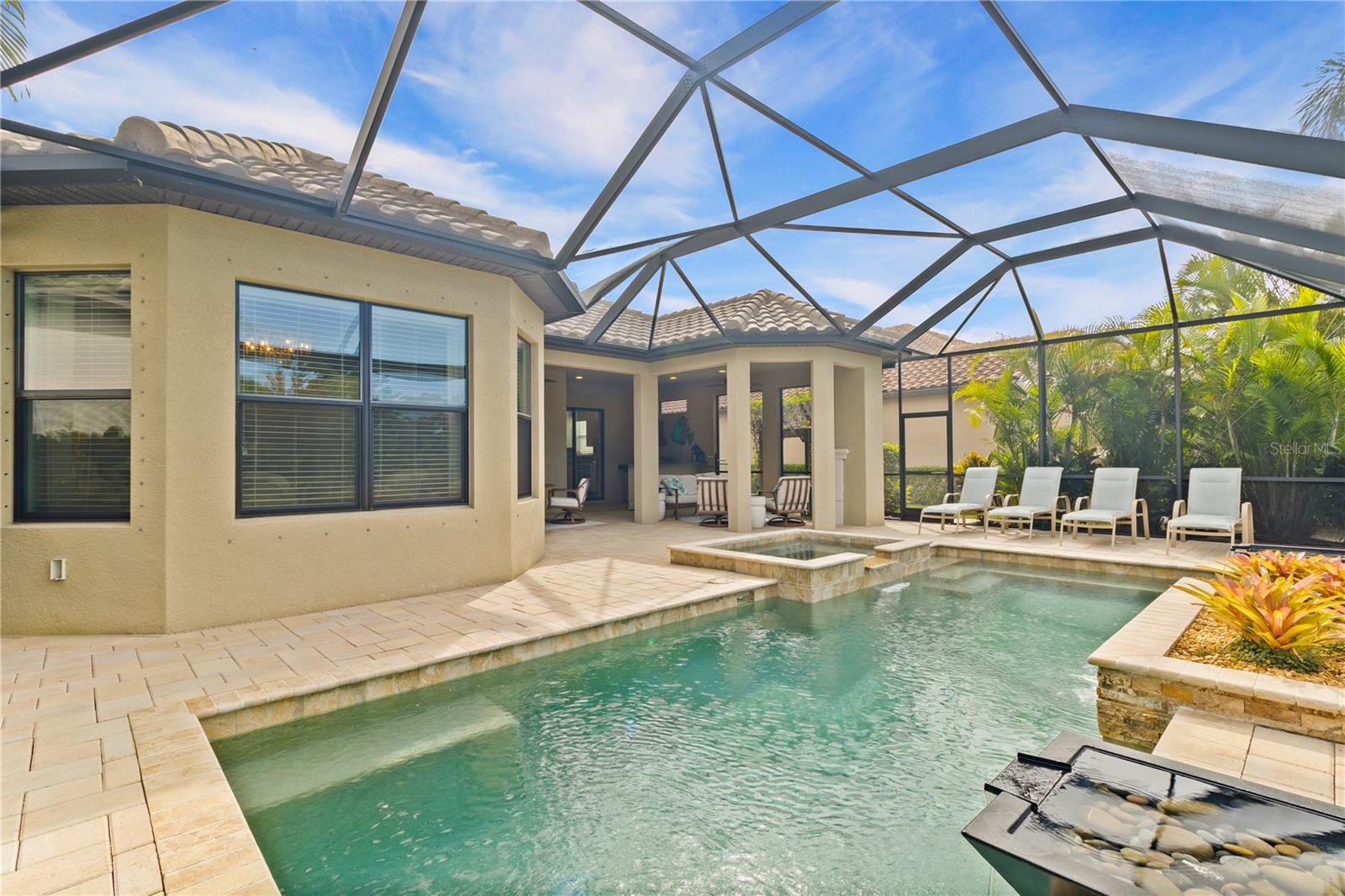 Image 64 of 76 For 3936 Waypoint Avenue