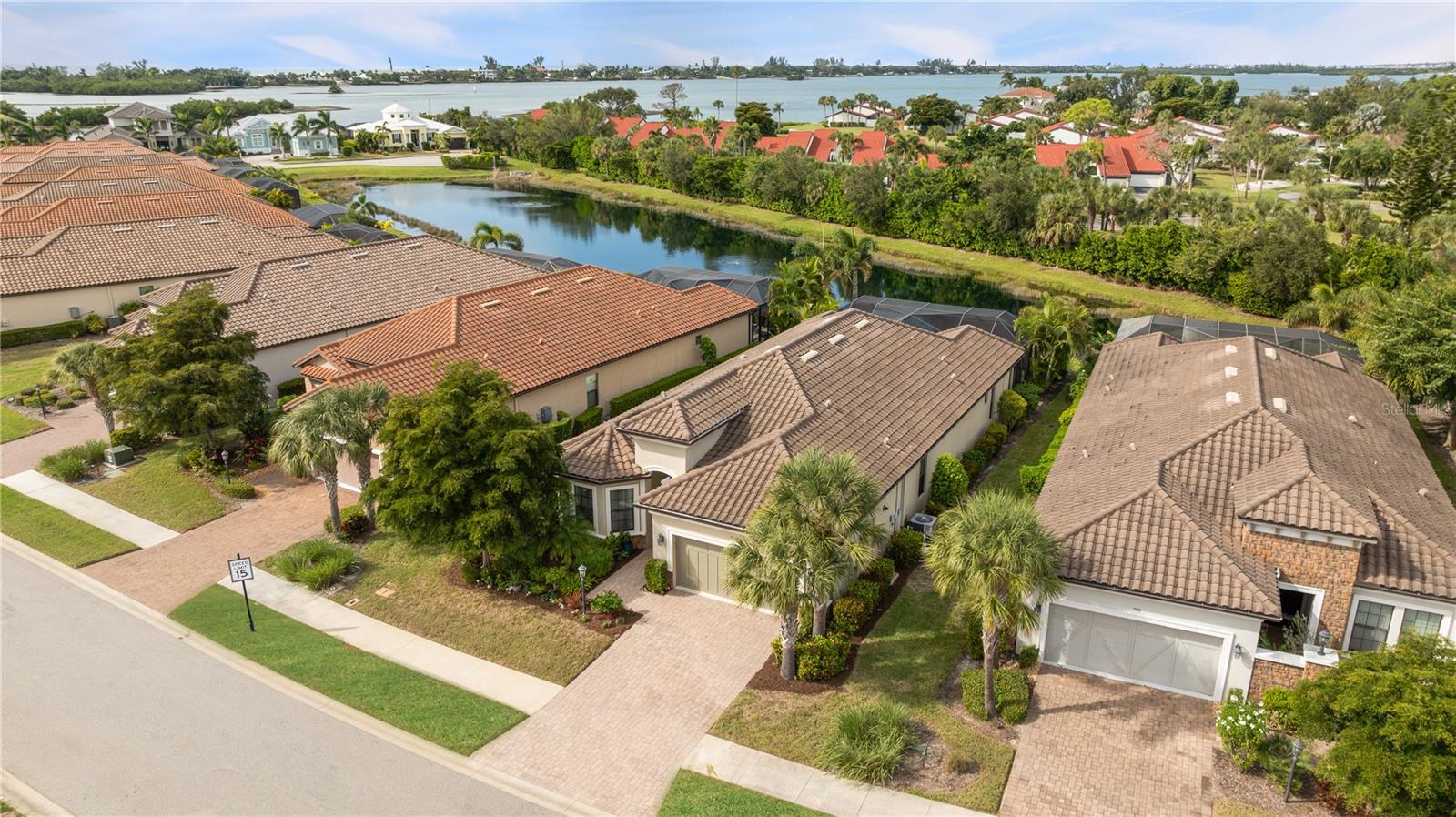 Image 72 of 76 For 3936 Waypoint Avenue