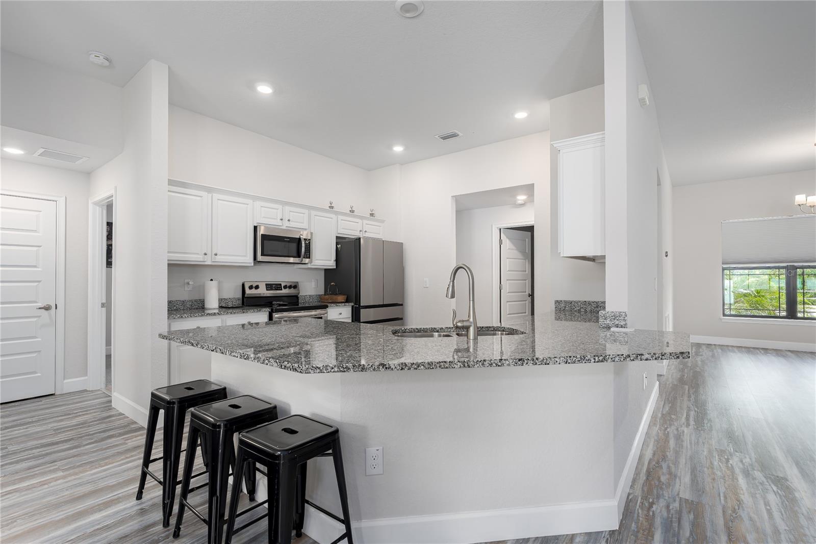 Image 11 of 36 For 9315 45th Court E