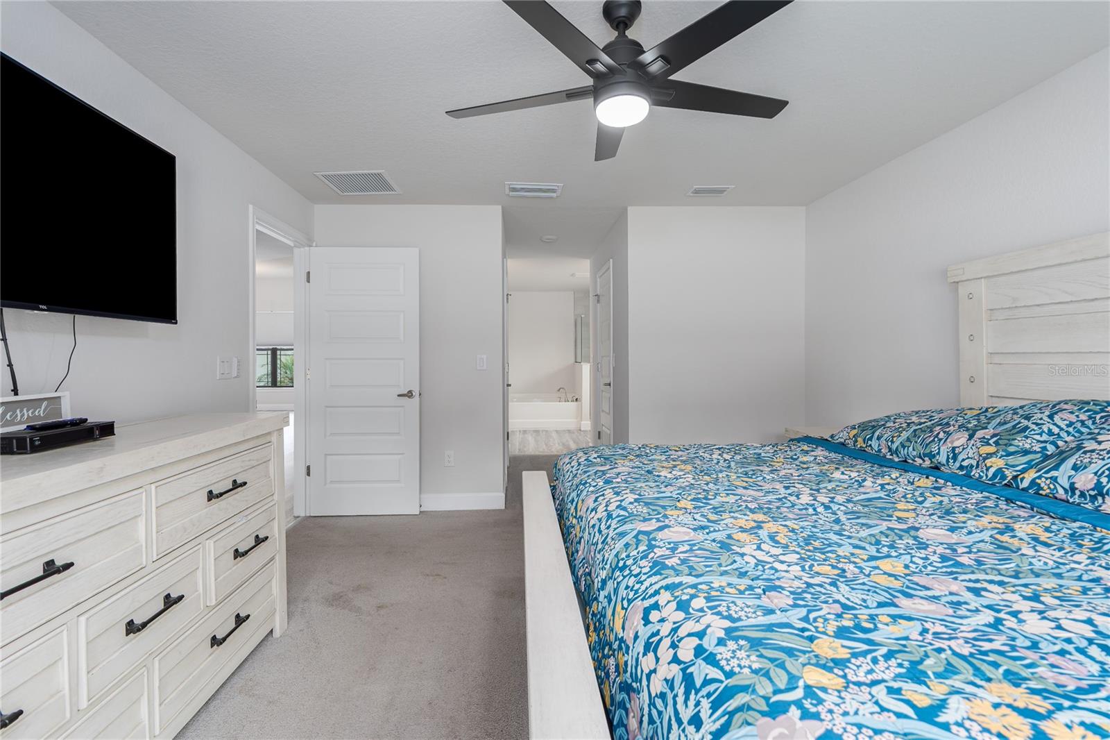 Image 23 of 36 For 9315 45th Court E