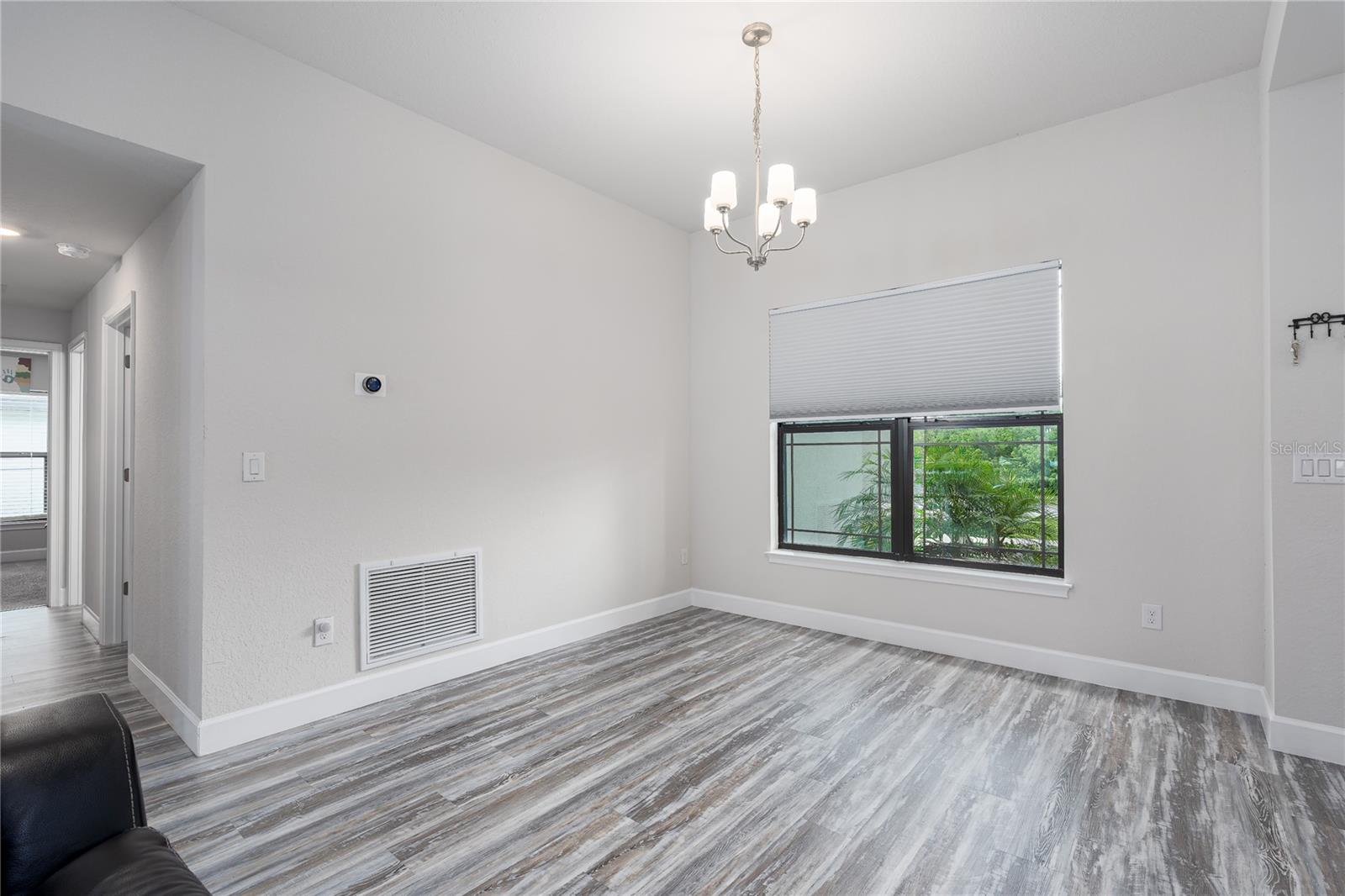 Image 4 of 36 For 9315 45th Court E