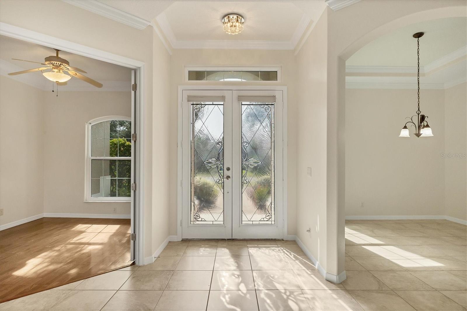 Image 10 of 40 For 327 Park Trace Boulevard