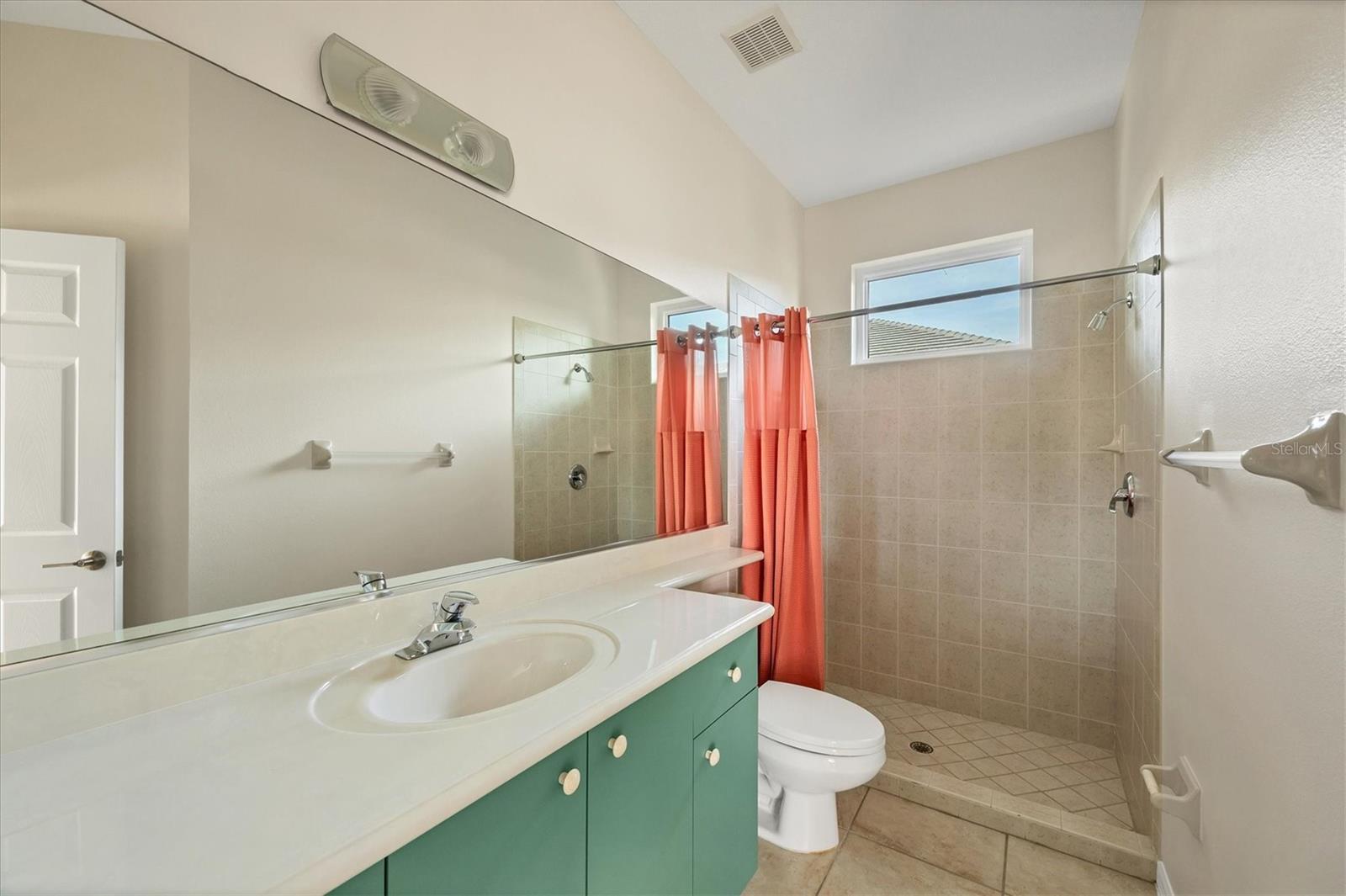 Image 26 of 40 For 327 Park Trace Boulevard