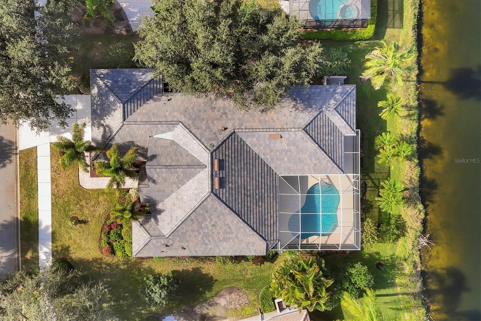 Image 37 of 40 For 327 Park Trace Boulevard