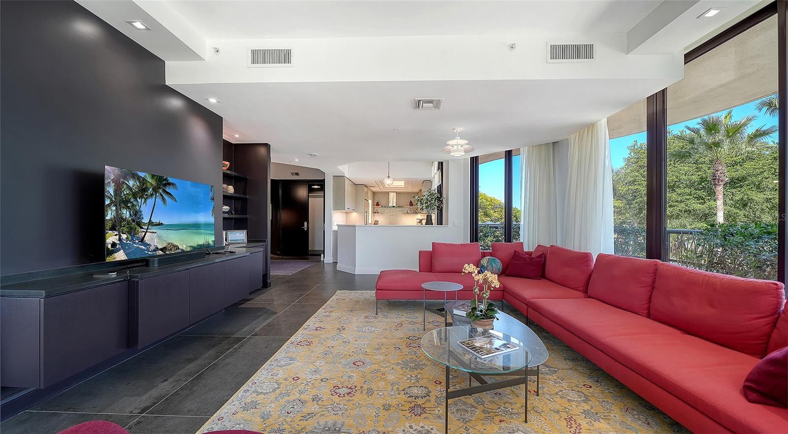 Image 10 of 61 For 415 L Ambiance Drive B202