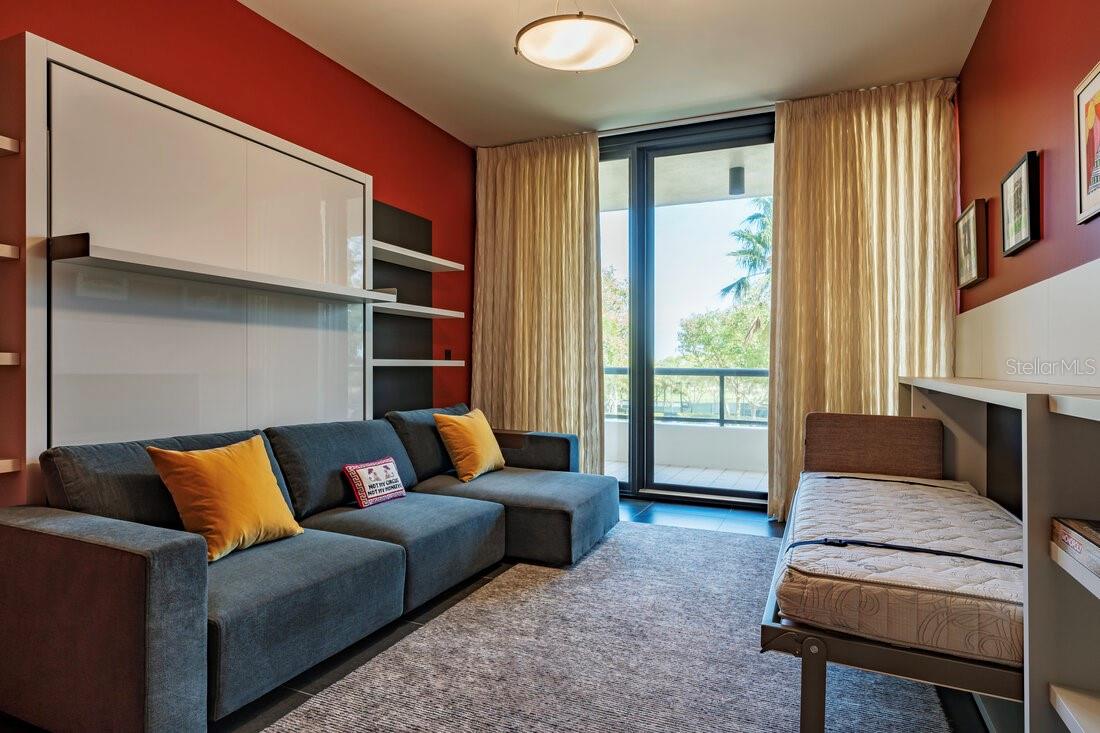 Image 29 of 61 For 415 L Ambiance Drive B202