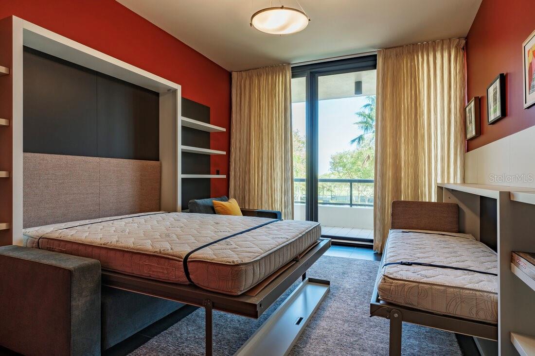 Image 30 of 61 For 415 L Ambiance Drive B202