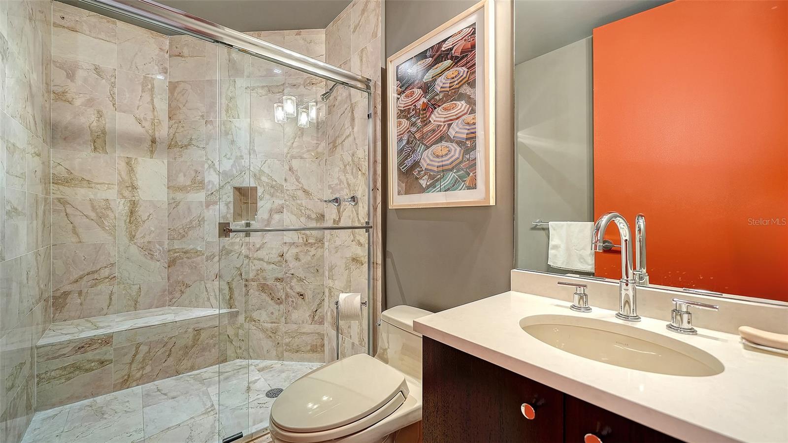 Image 32 of 61 For 415 L Ambiance Drive B202