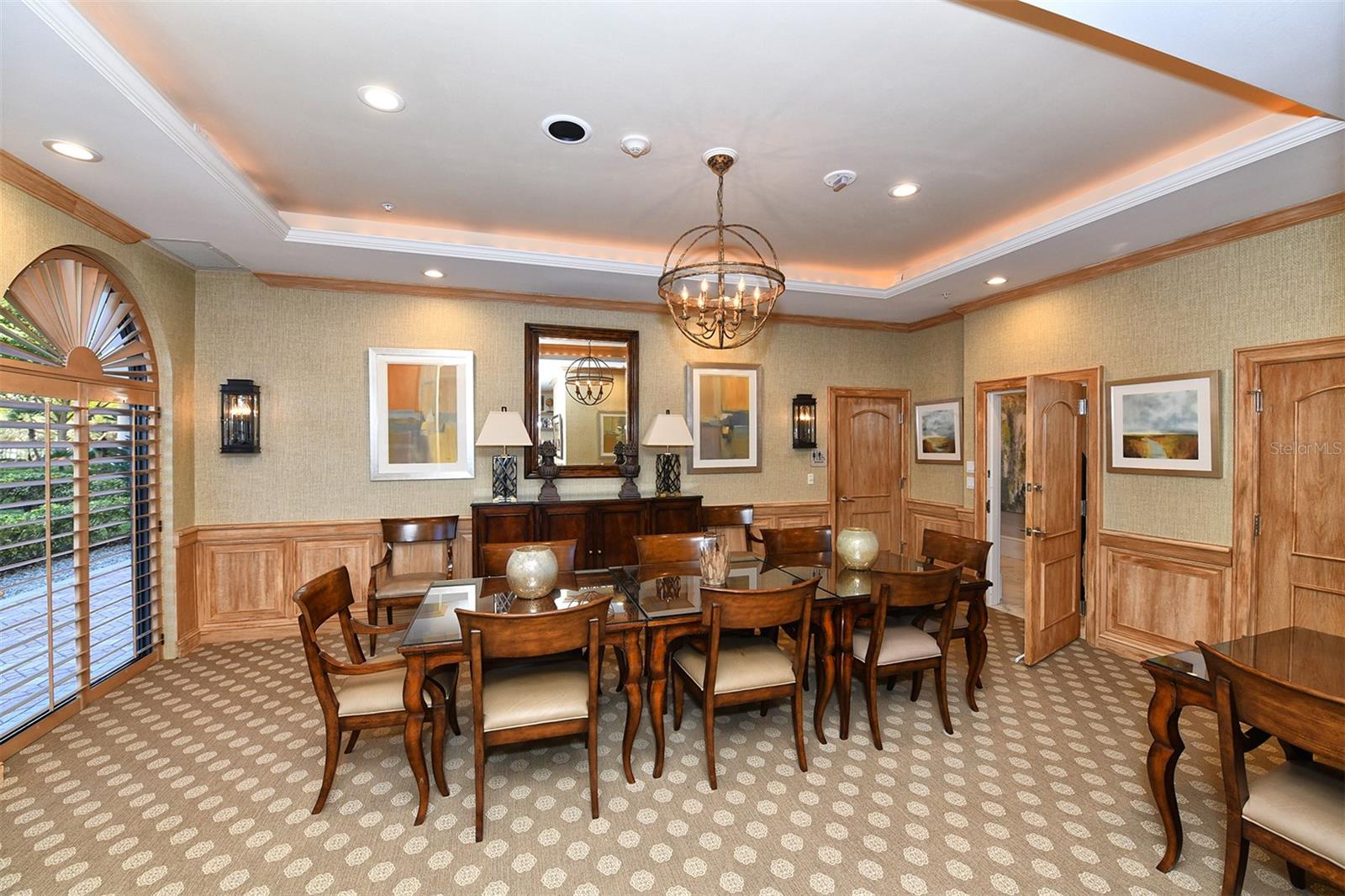 Image 41 of 61 For 415 L Ambiance Drive B202