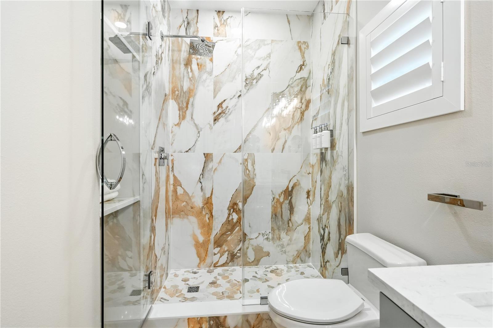 Image 21 of 29 For 1234 15th Street 201