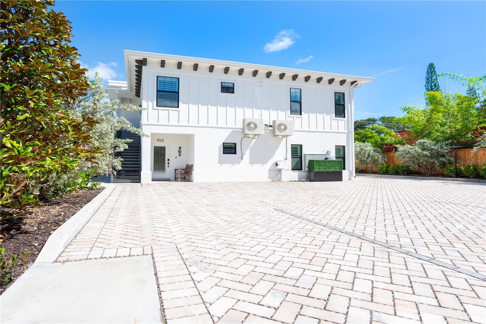 Image 28 of 29 For 1234 15th Street 201