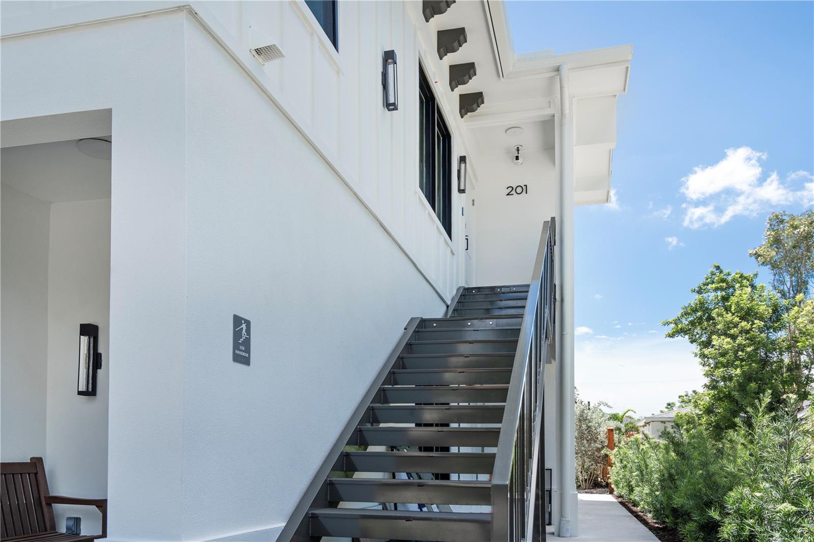 Image 5 of 29 For 1234 15th Street 201