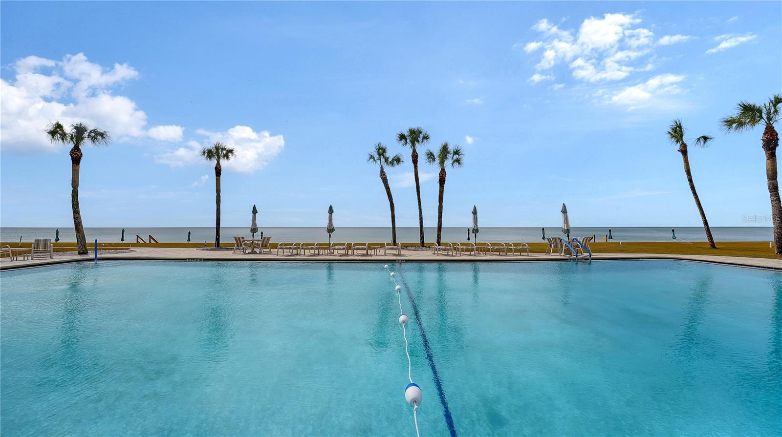 Image 35 of 40 For 1000 Longboat Club Road 402