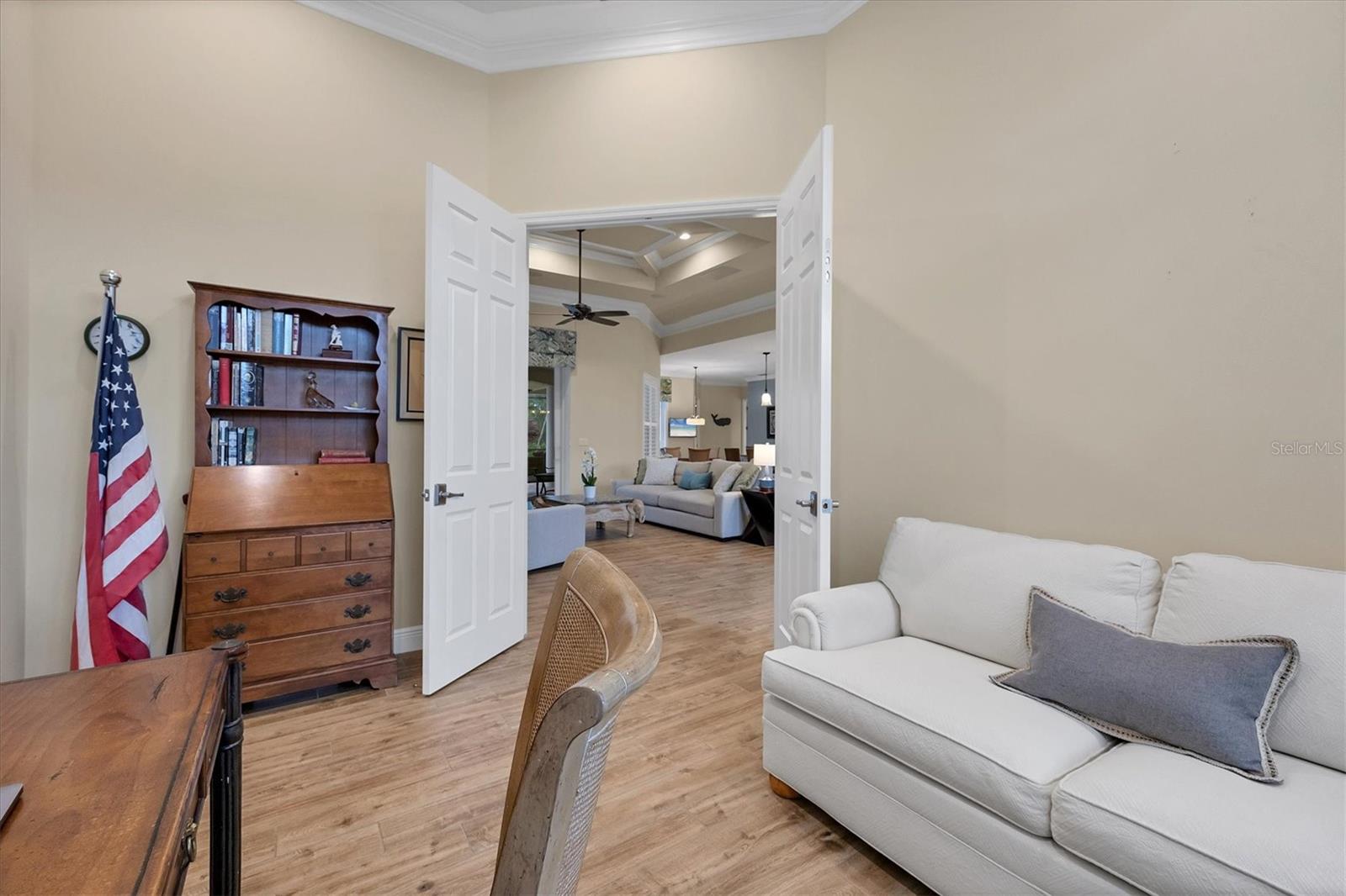 Listing photo id 11 for 19452 Beacon Park Place