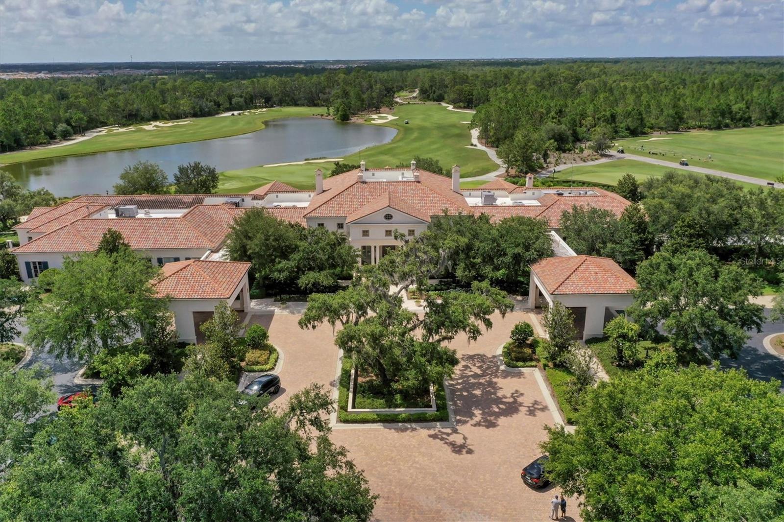 Listing photo id 35 for 19452 Beacon Park Place