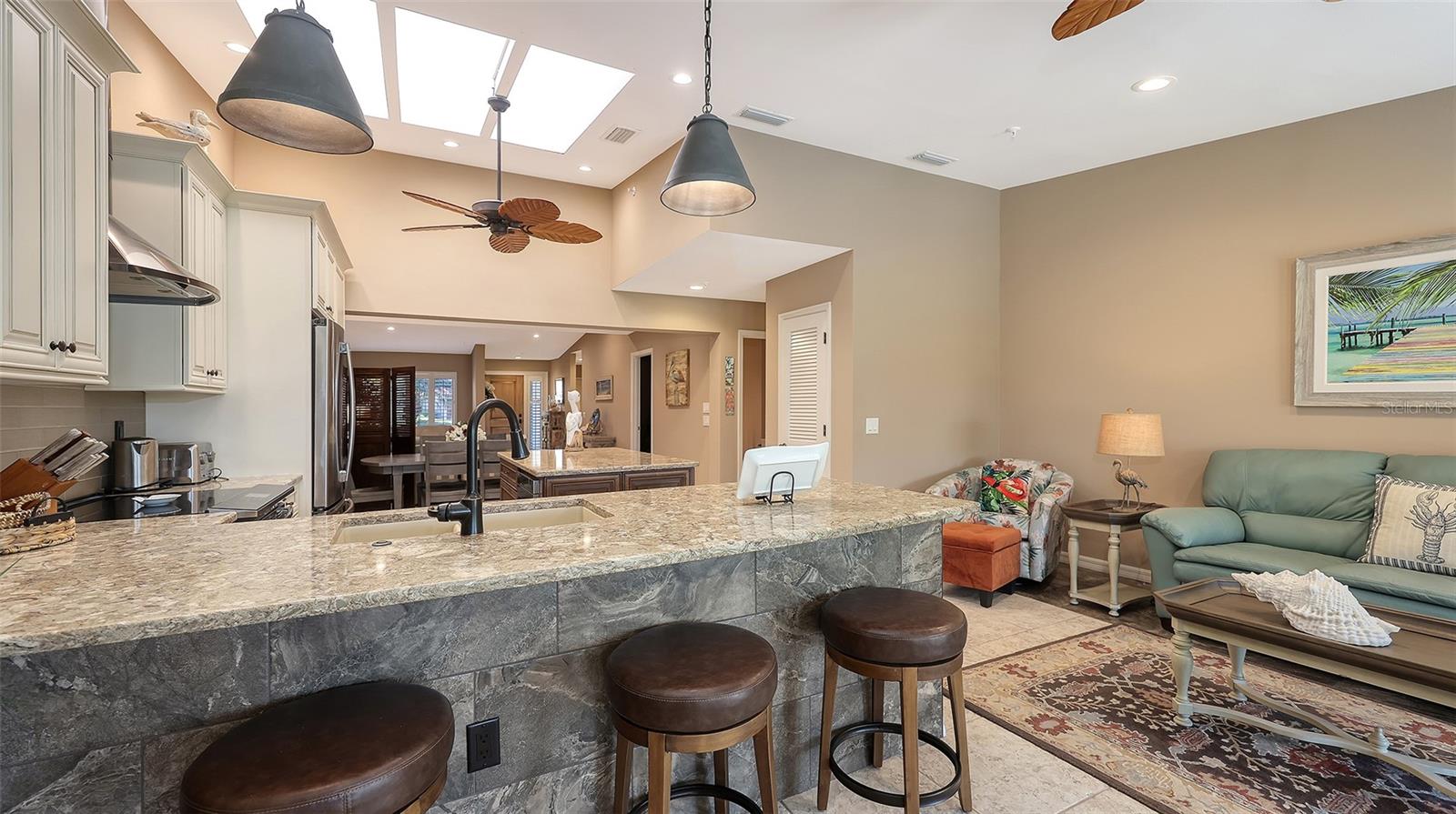 Image 11 of 45 For 2367 Harbour Oaks Drive