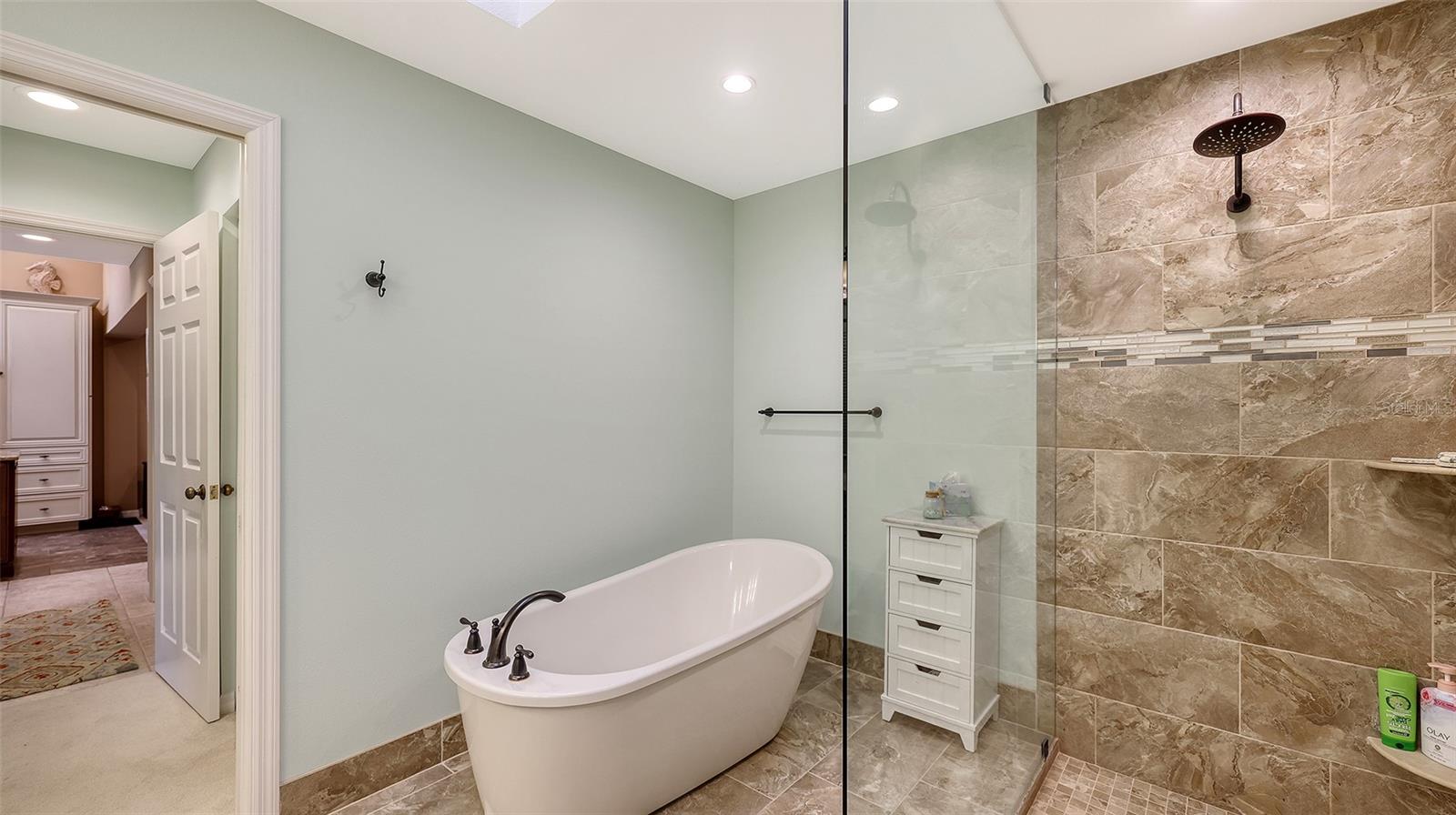 Image 20 of 45 For 2367 Harbour Oaks Drive