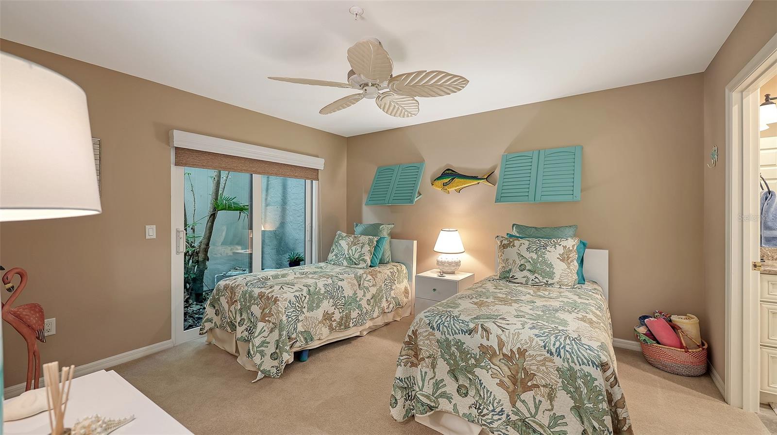 Image 23 of 45 For 2367 Harbour Oaks Drive