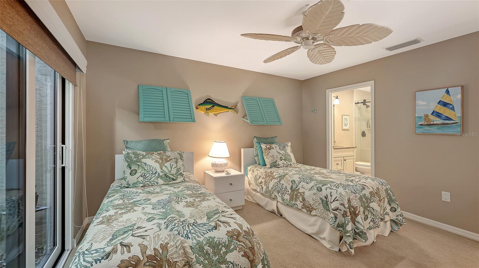 Image 24 of 45 For 2367 Harbour Oaks Drive