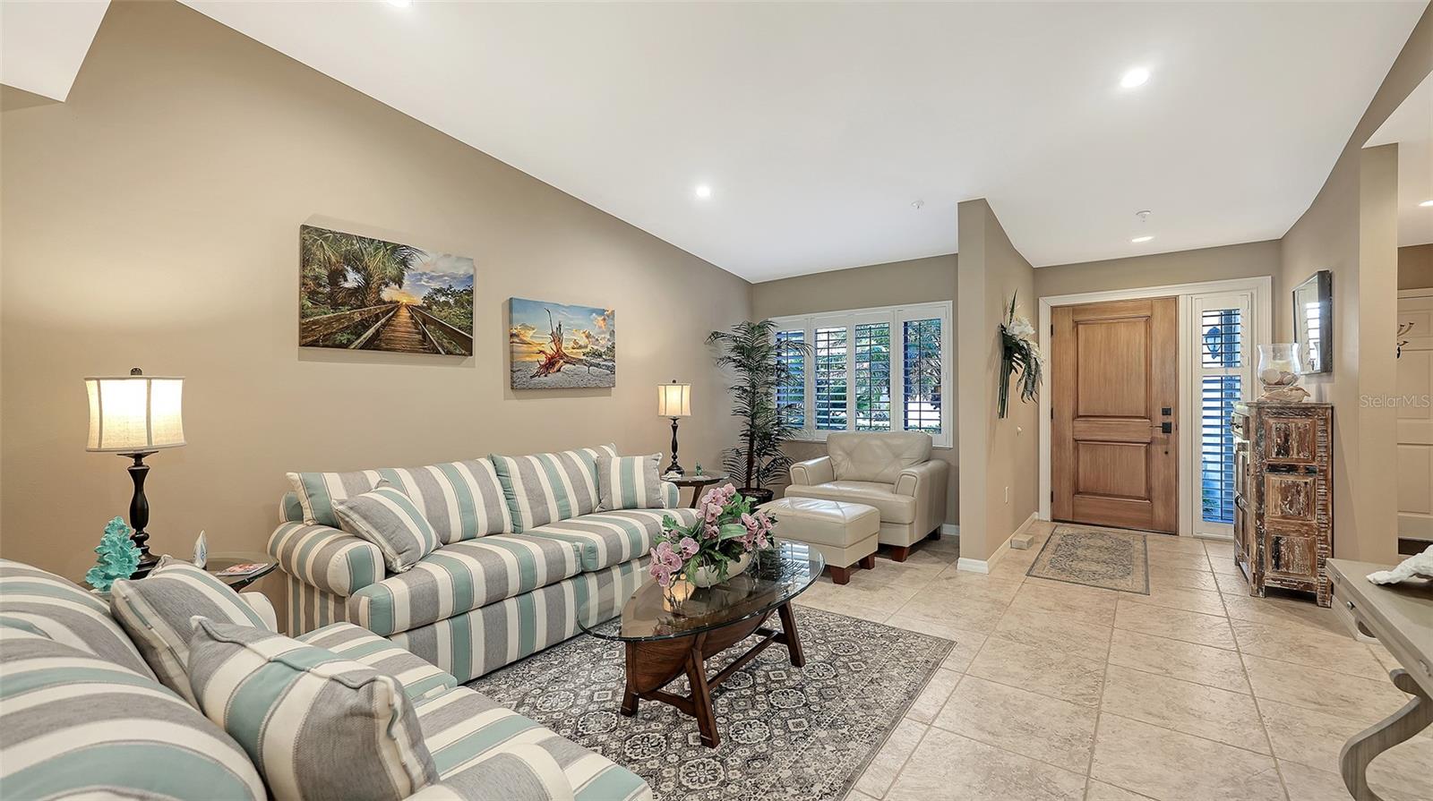 Image 5 of 45 For 2367 Harbour Oaks Drive