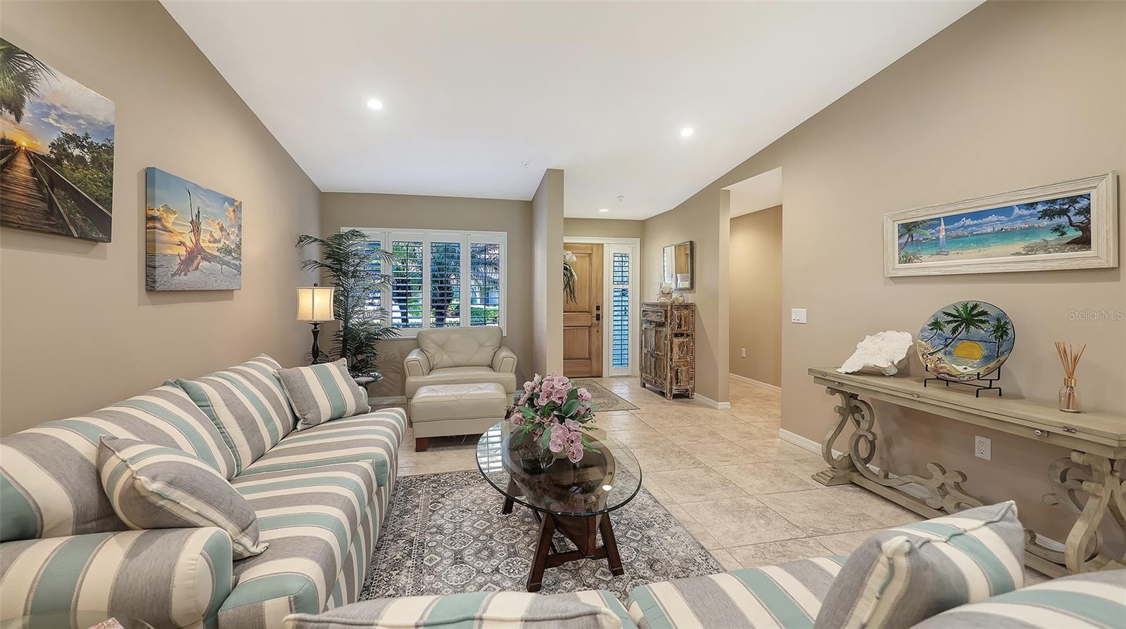 Image 7 of 45 For 2367 Harbour Oaks Drive