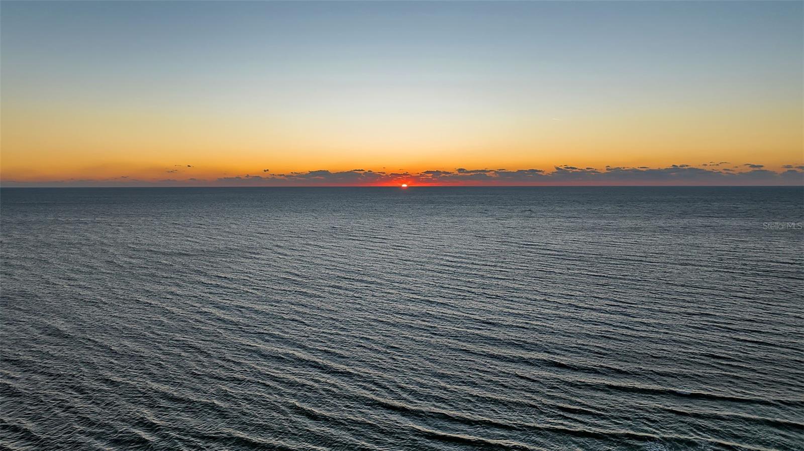 Image 54 of 60 For 415 L Ambiance Drive A801