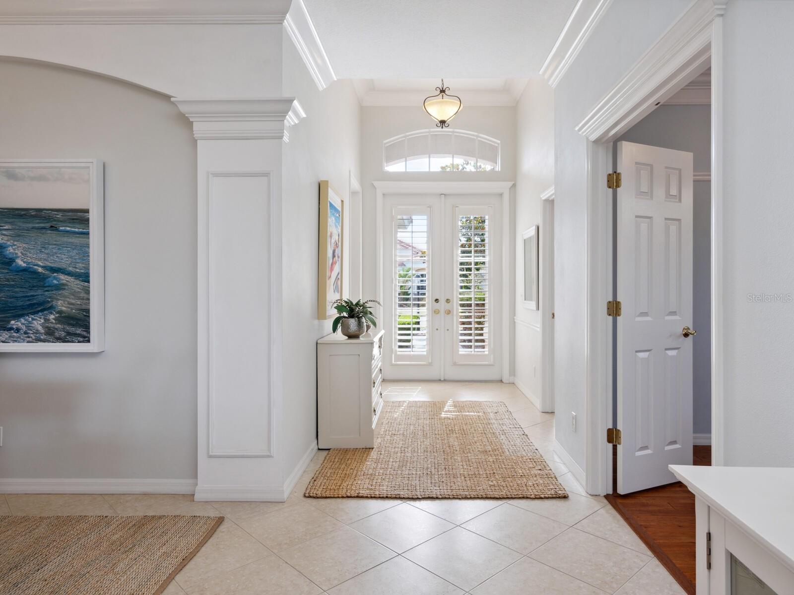 Image 4 of 40 For 1313 Thornapple Drive