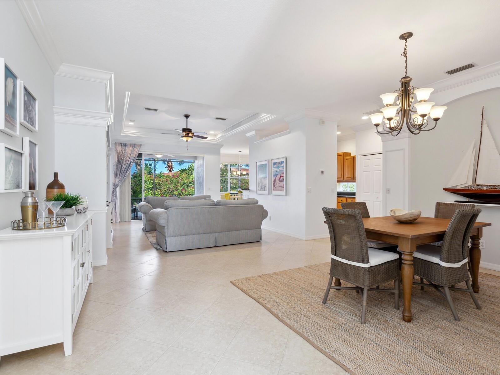 Image 5 of 40 For 1313 Thornapple Drive