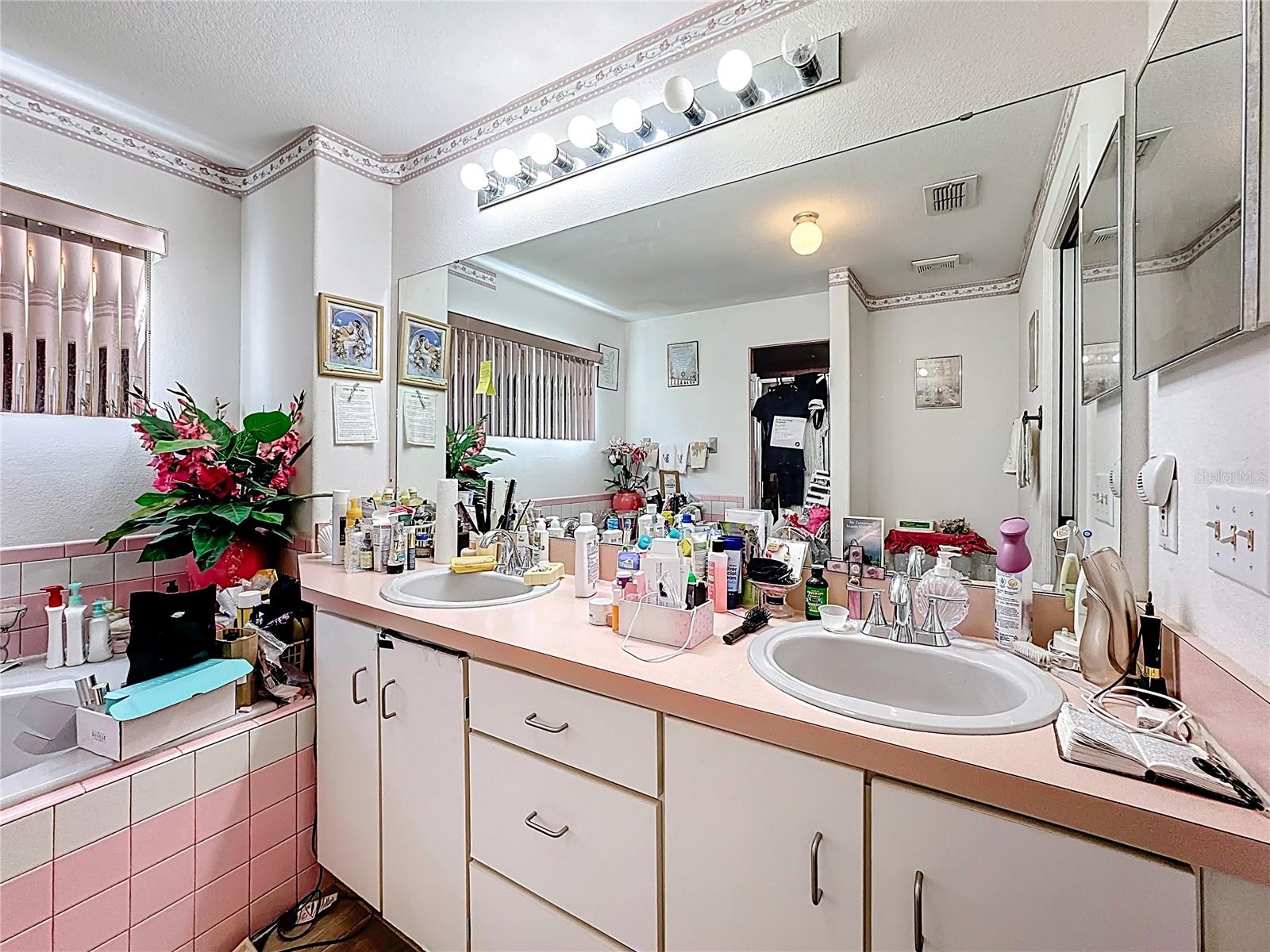 Image 23 of 24 For 2452 Bel Air Circle